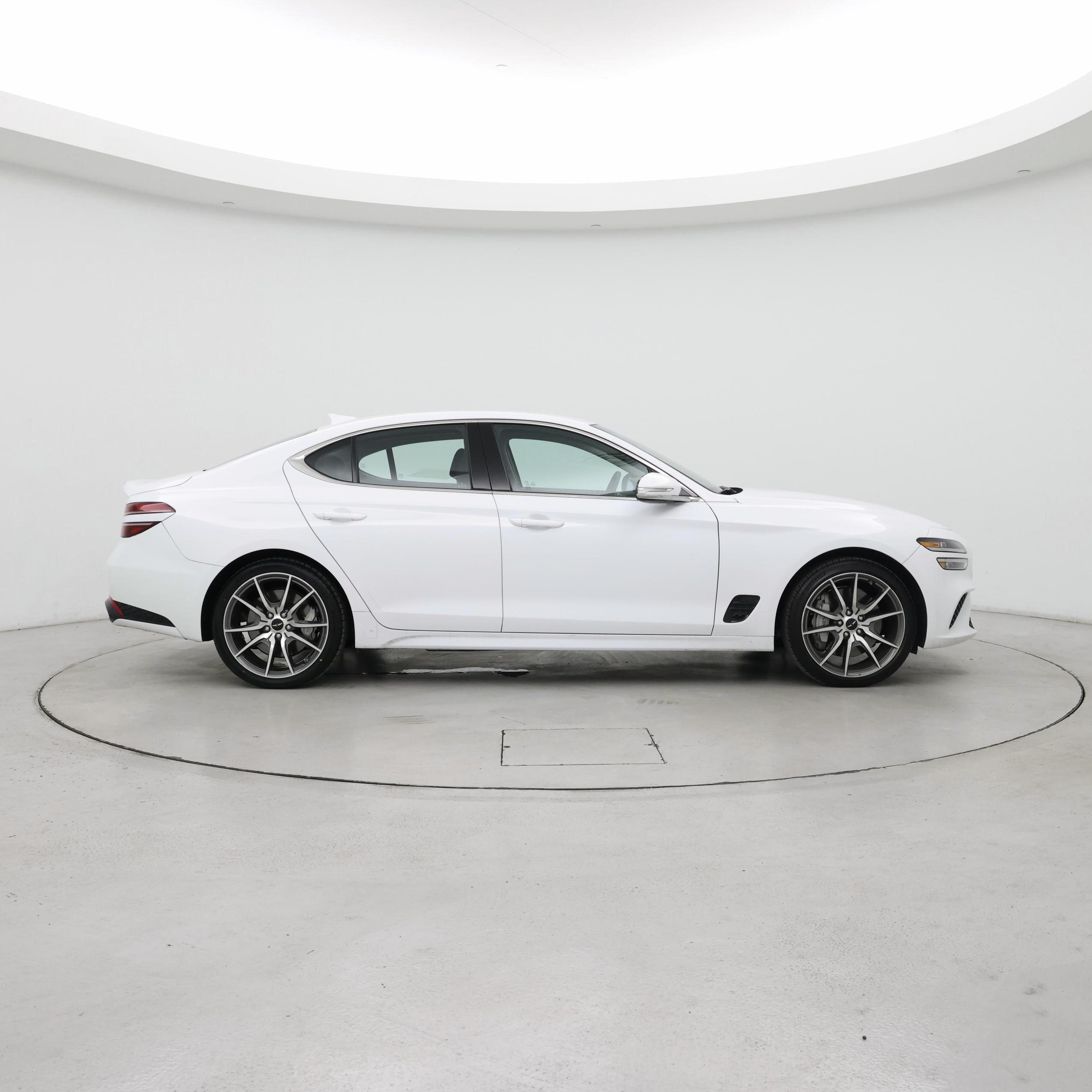 Thumbnail: 2025 Genesis G70 - 7