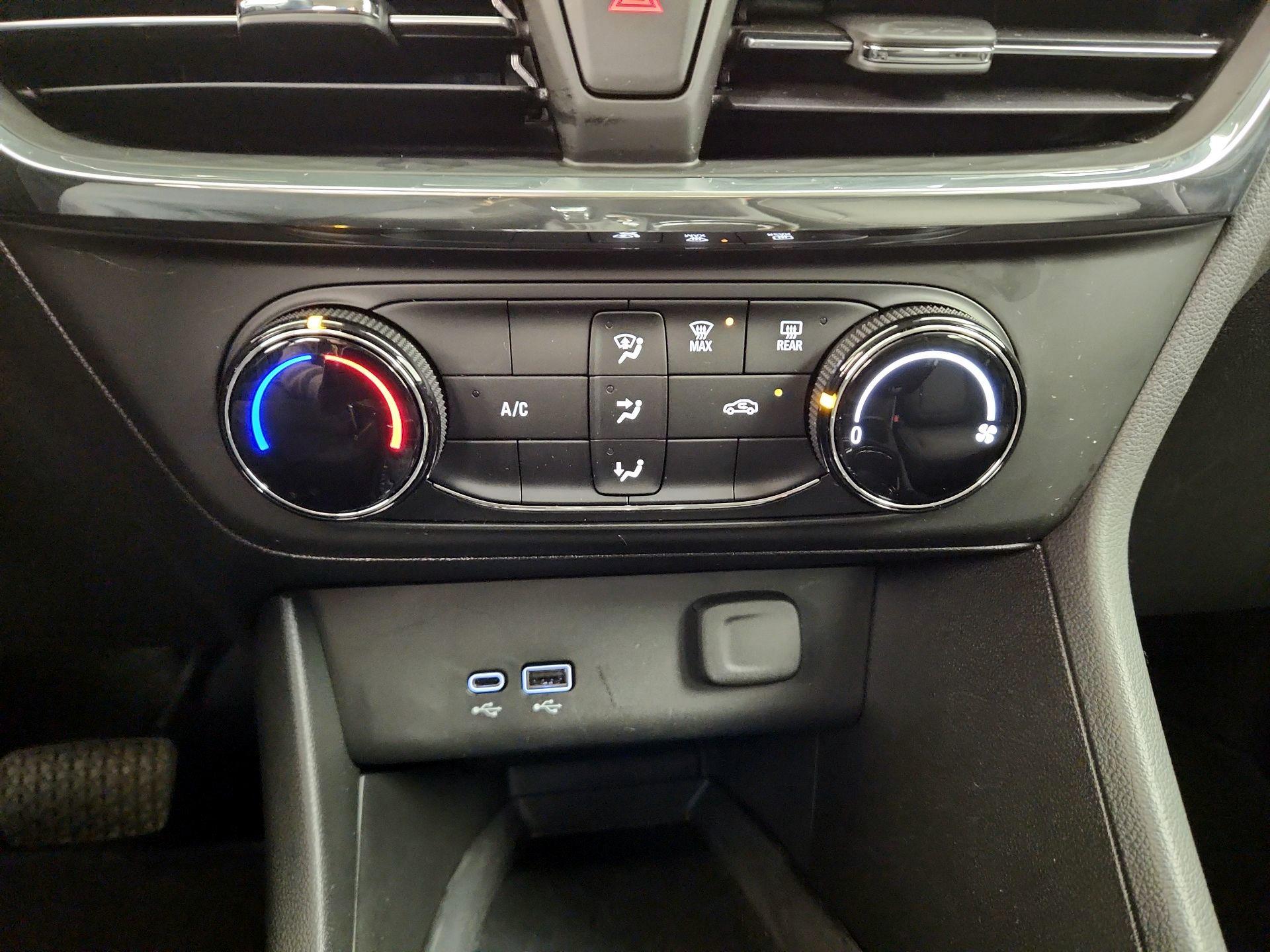 Thumbnail: 2025 Buick Encore GX - 16