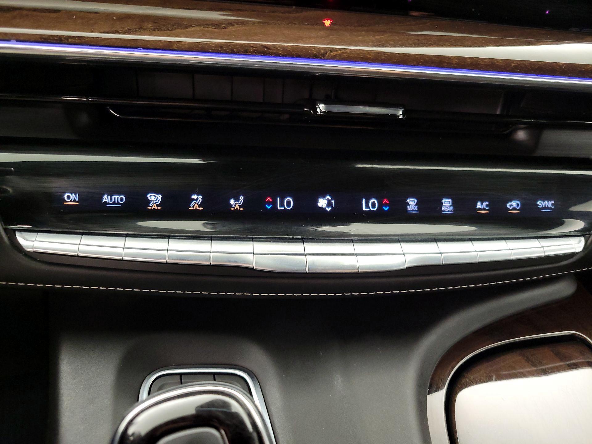 Thumbnail: 2021 Cadillac Escalade - 17