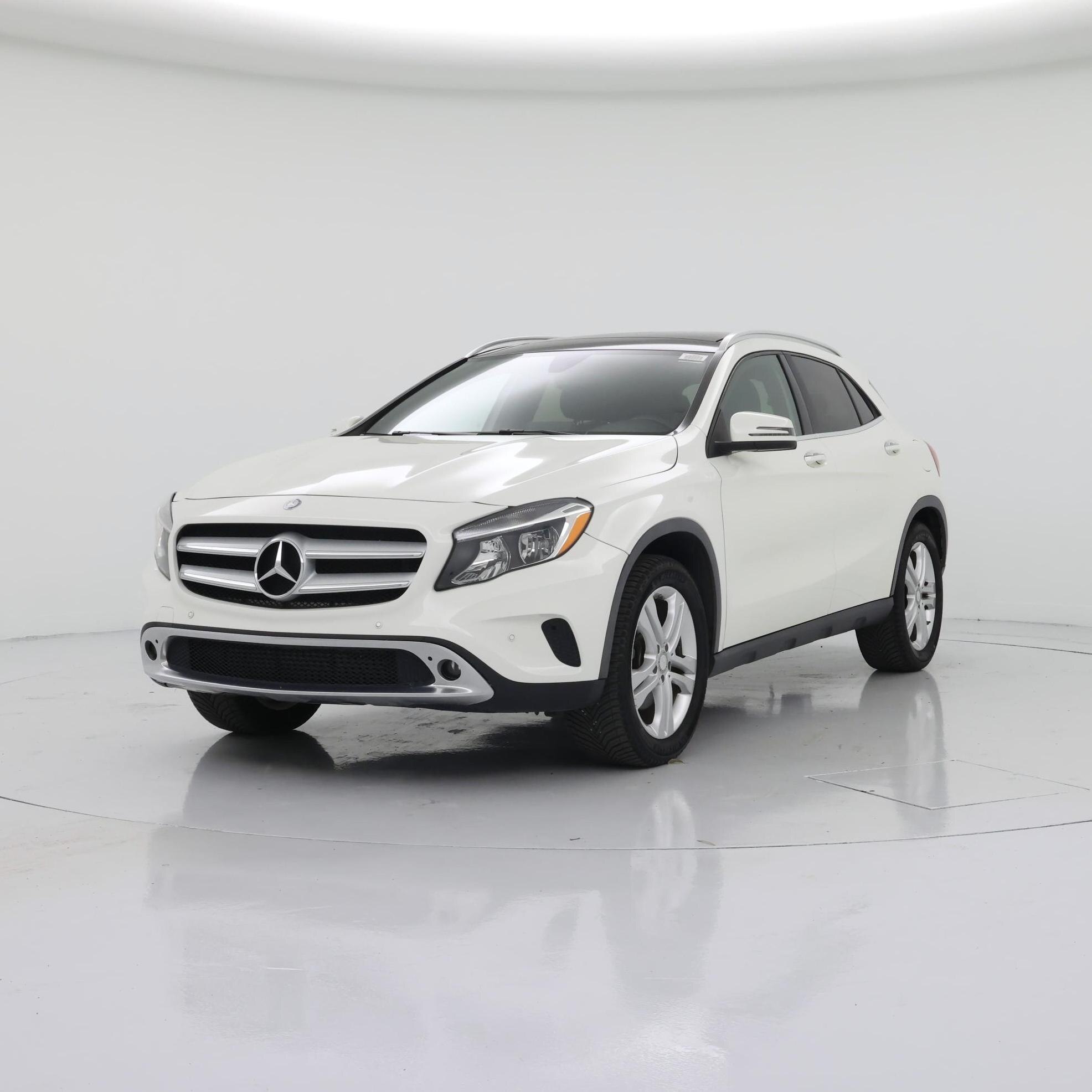 Thumbnail: 2016 Mercedes-Benz GLA - 4