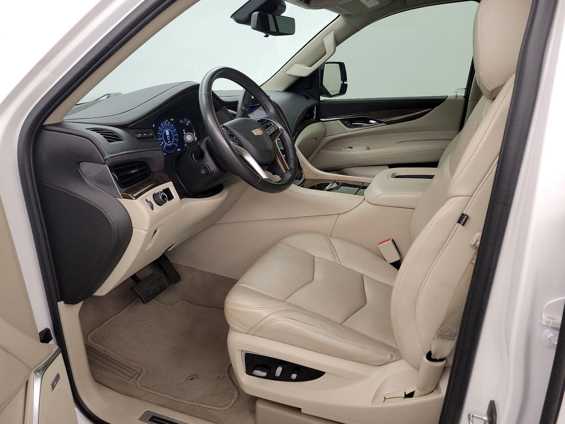 Thumbnail: 2020 Cadillac Escalade - 11