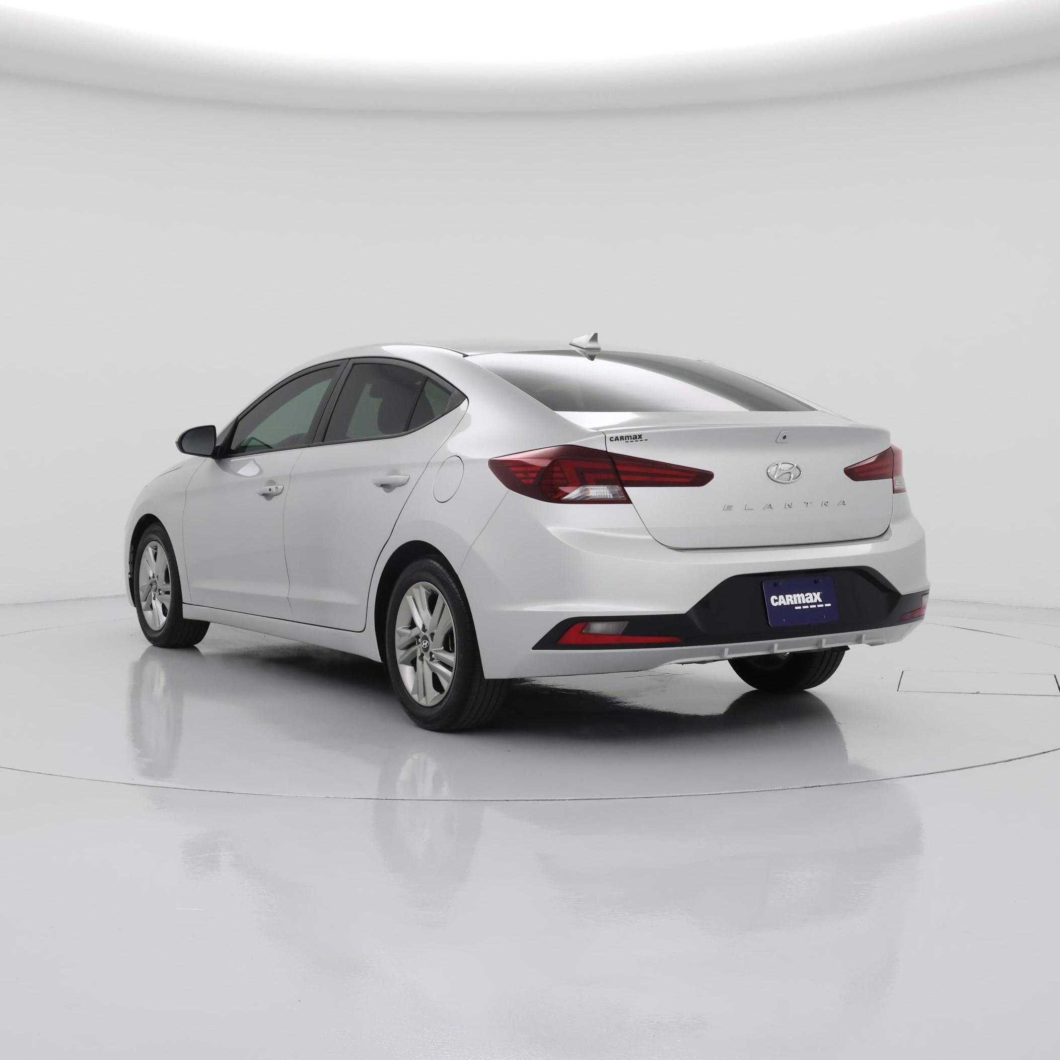 Thumbnail: 2019 Hyundai Elantra - 2