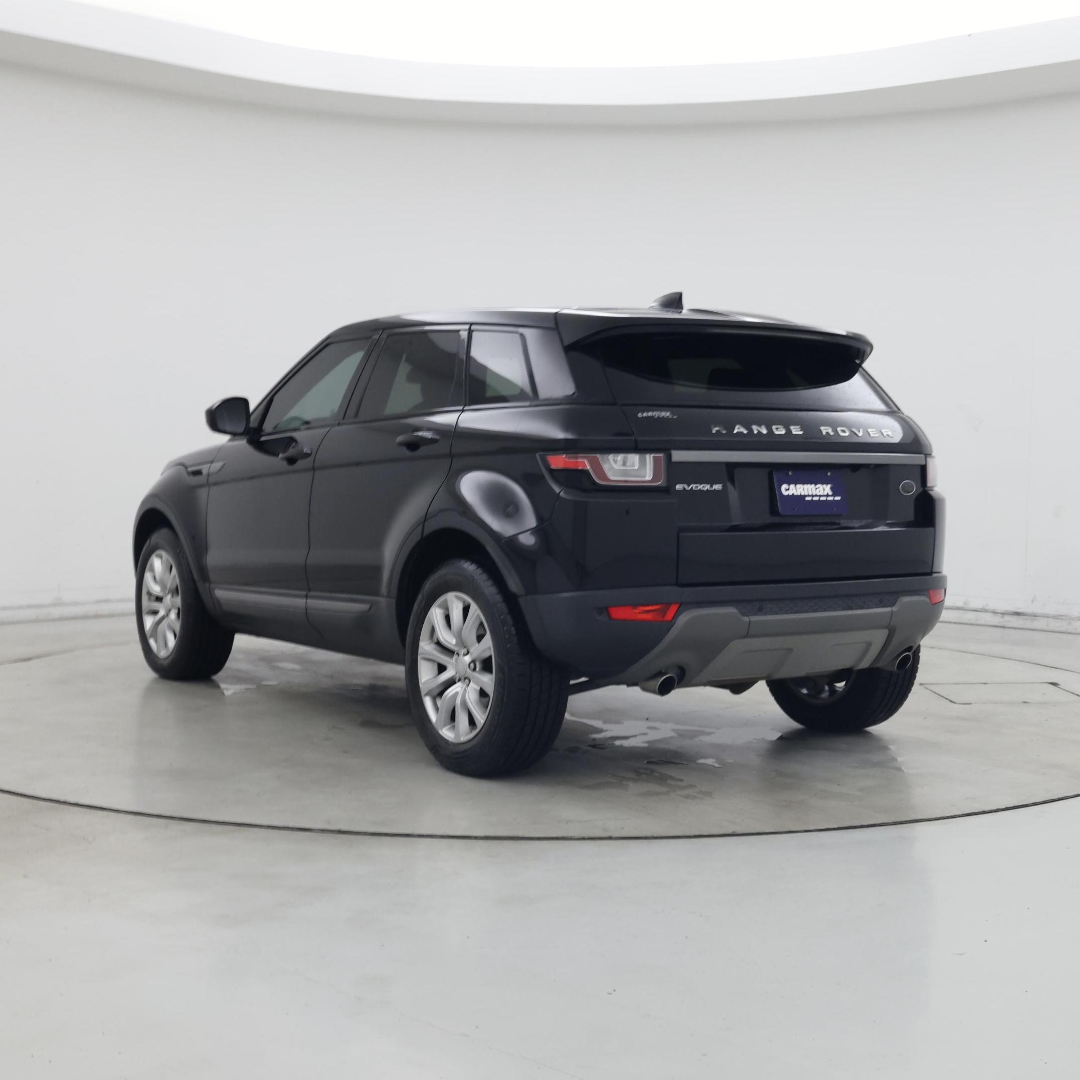 Thumbnail: 2019 Land Rover Range Rover Evoque - 2