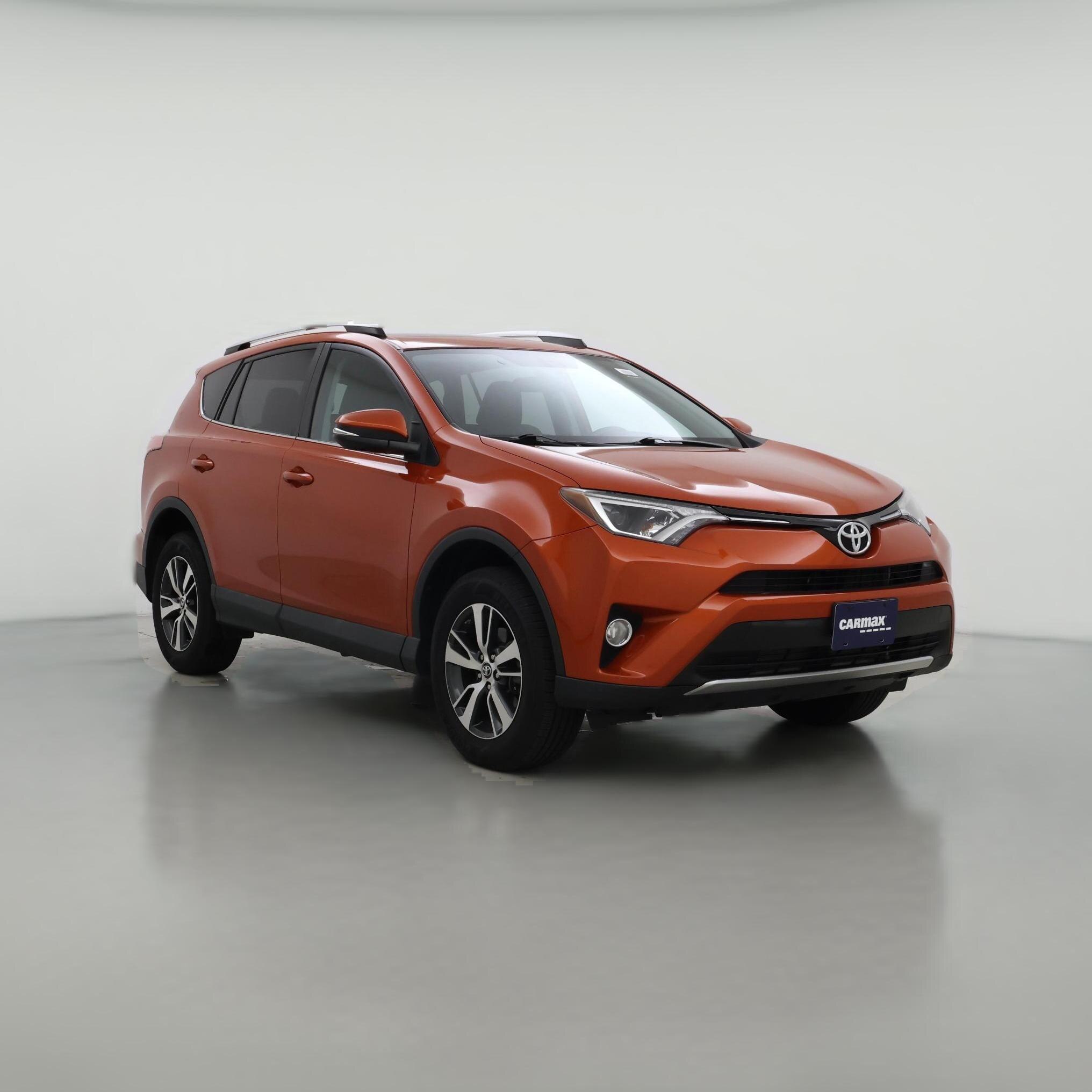 Thumbnail: 2016 Toyota RAV4 - 1