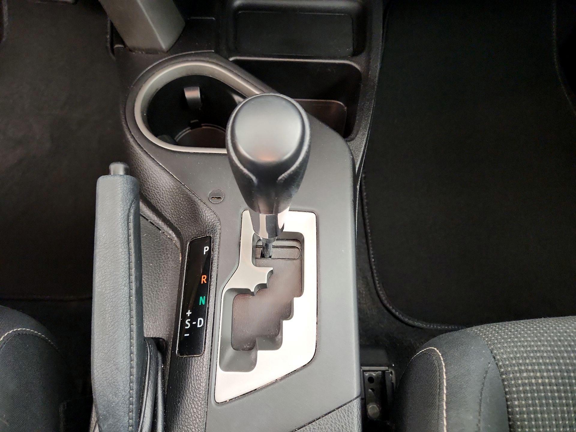 Thumbnail: 2016 Toyota RAV4 - 17