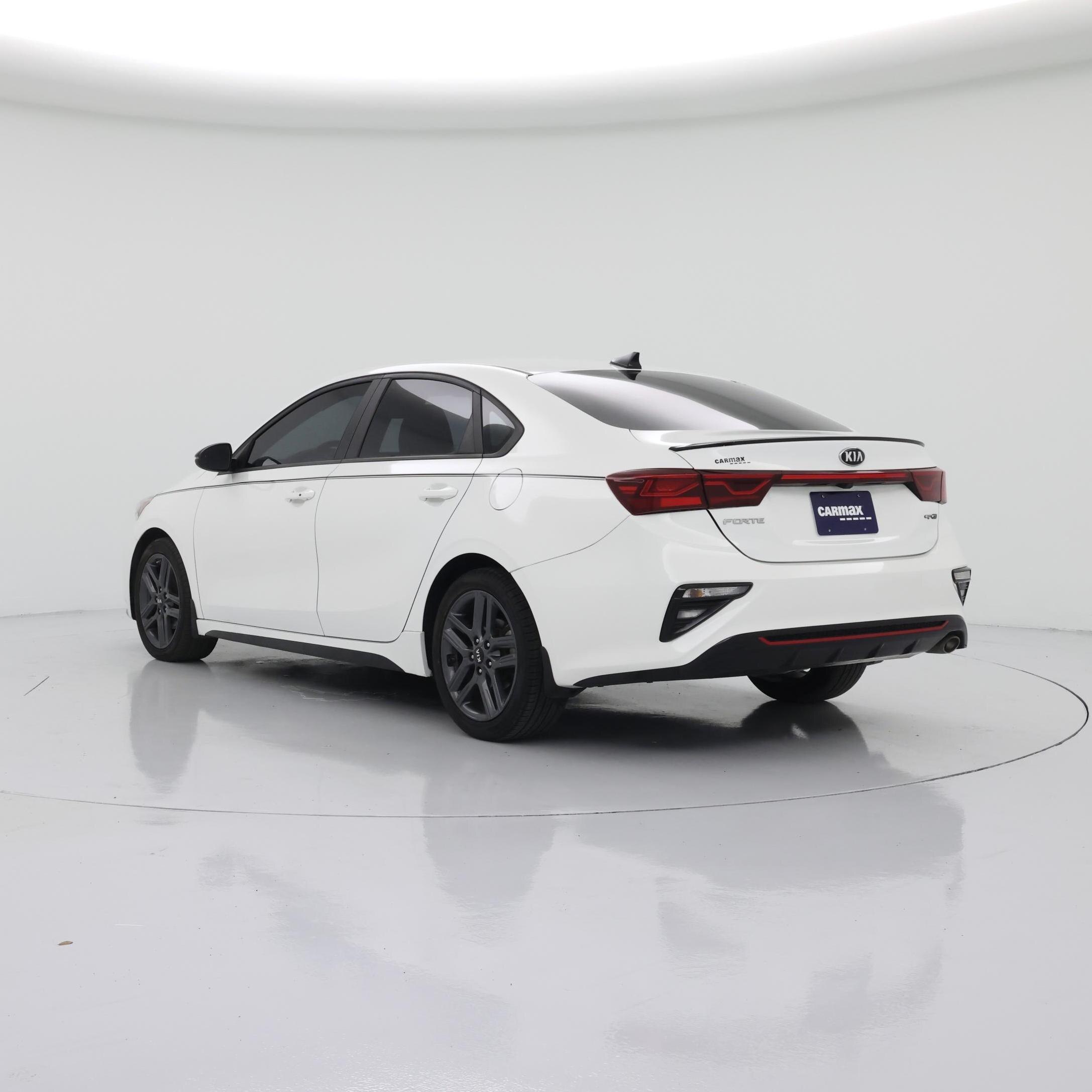 Thumbnail: 2021 Kia Forte - 2