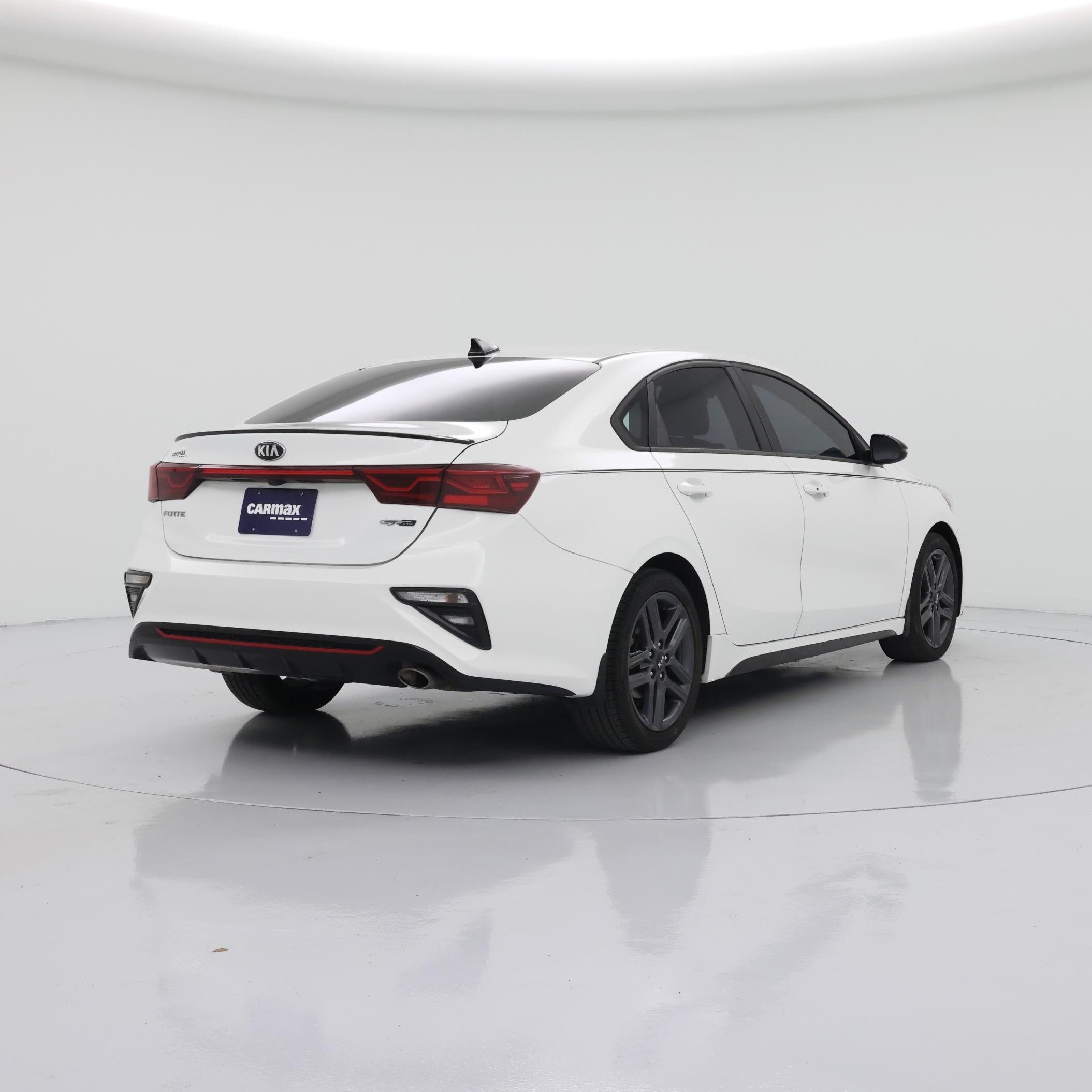 Thumbnail: 2021 Kia Forte - 8