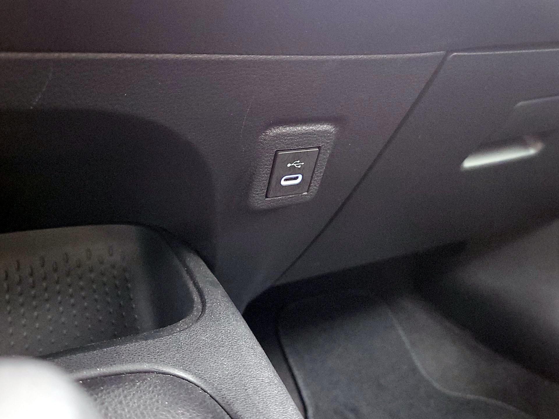 Thumbnail: 2024 Toyota Corolla - 18