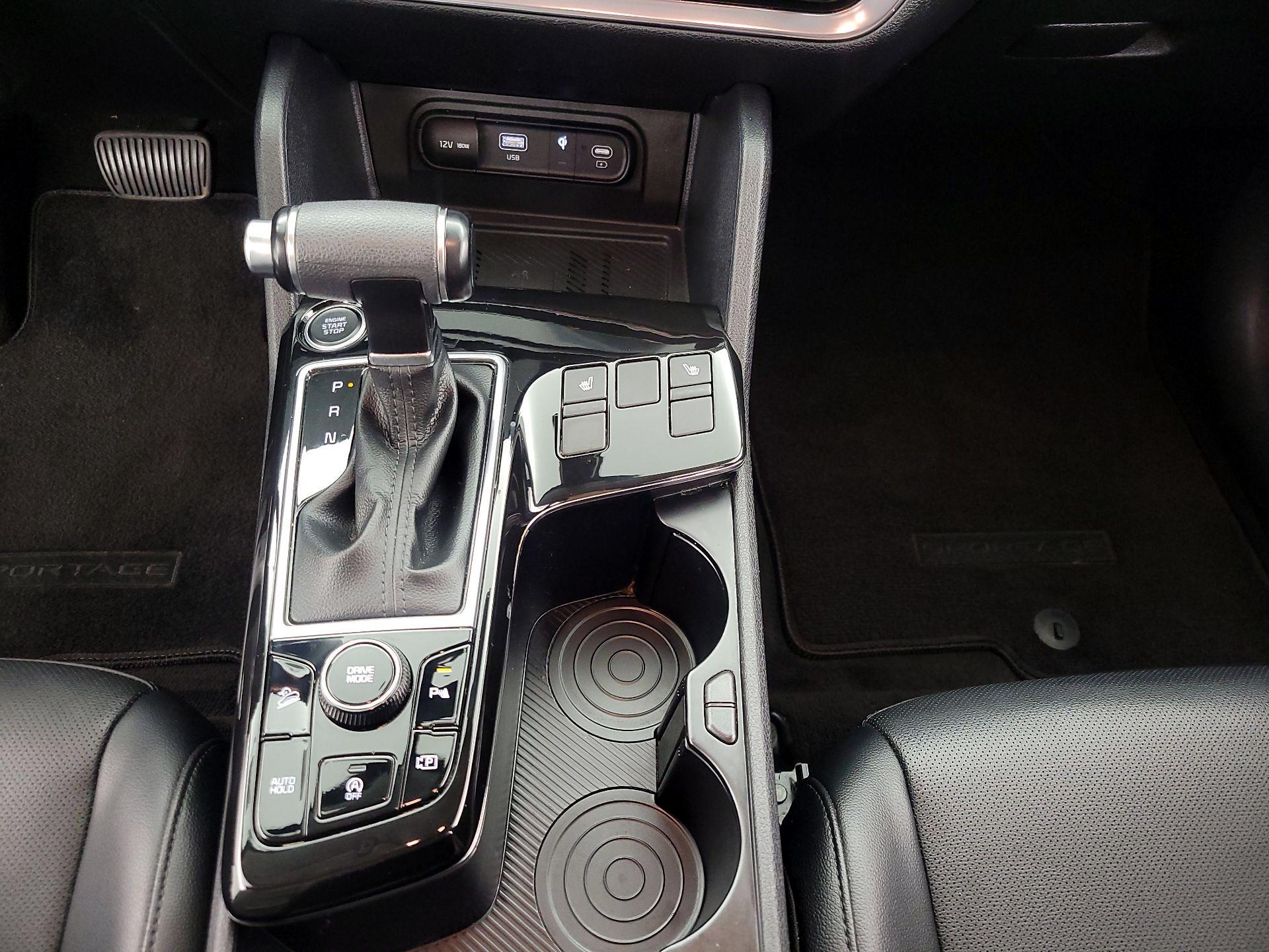 Thumbnail: 2023 Kia Sportage - 18