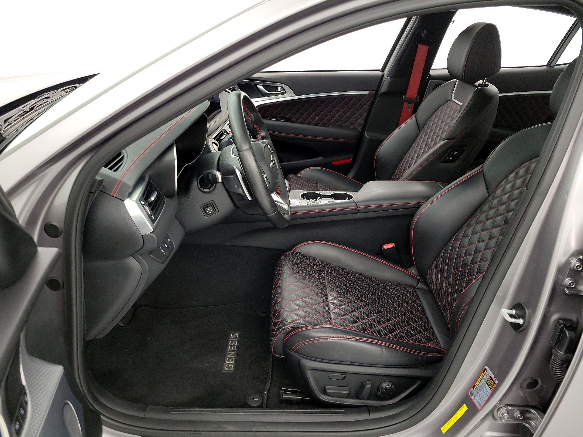 Thumbnail: 2022 Genesis G70 - 11