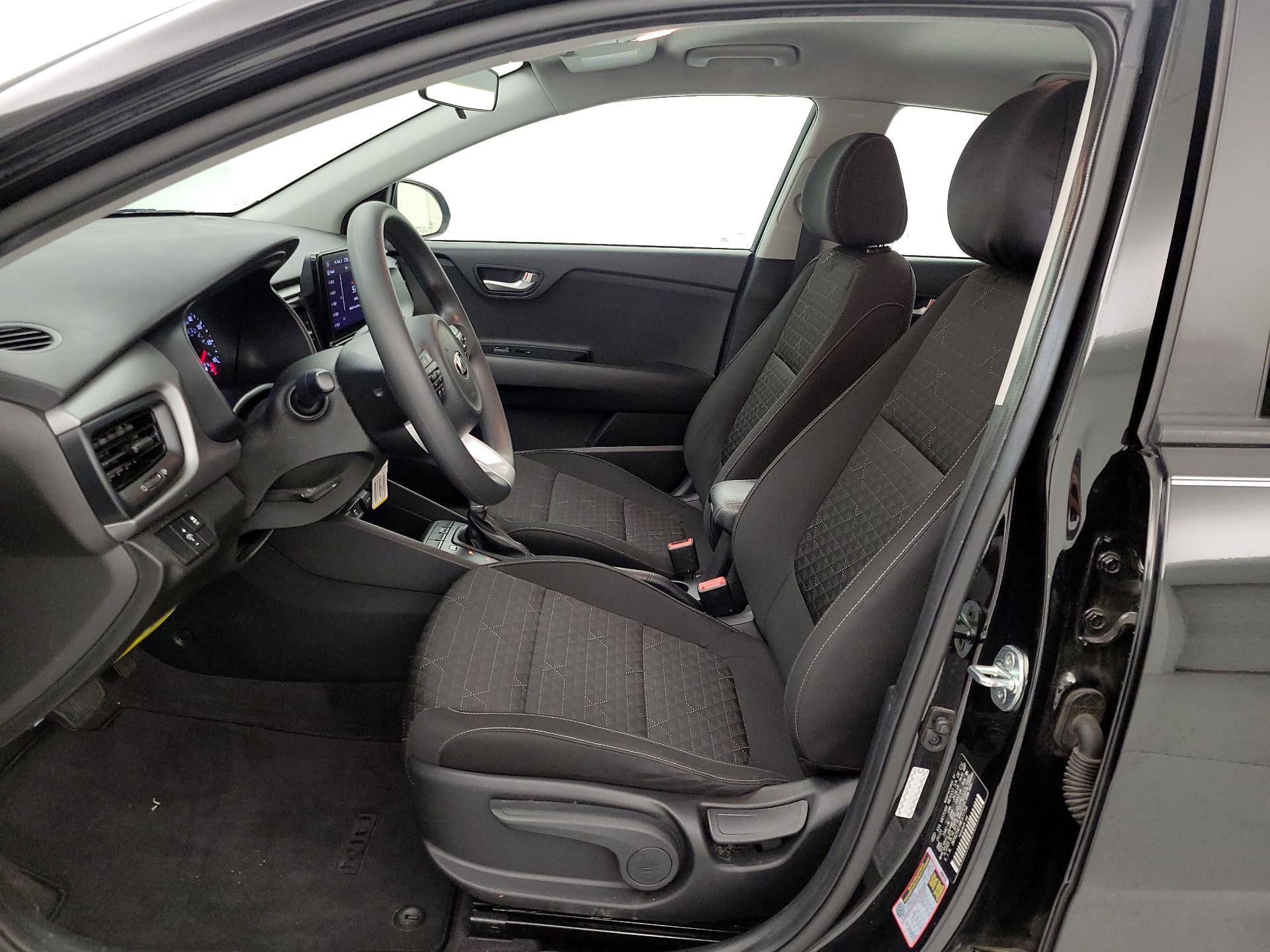 Thumbnail: 2021 Kia Rio5 - 11