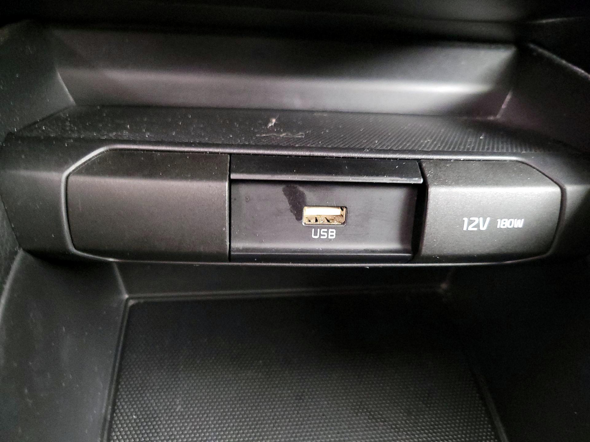 Thumbnail: 2021 Kia Rio5 - 18