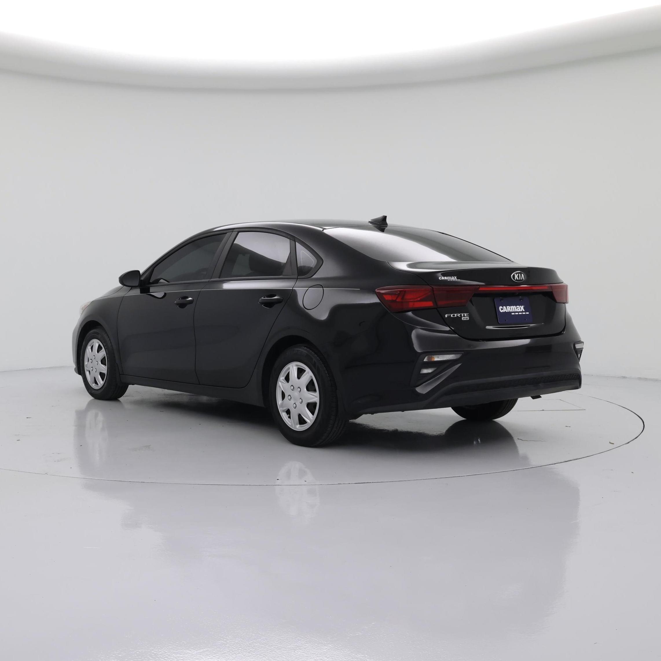 Thumbnail: 2021 Kia Forte - 2