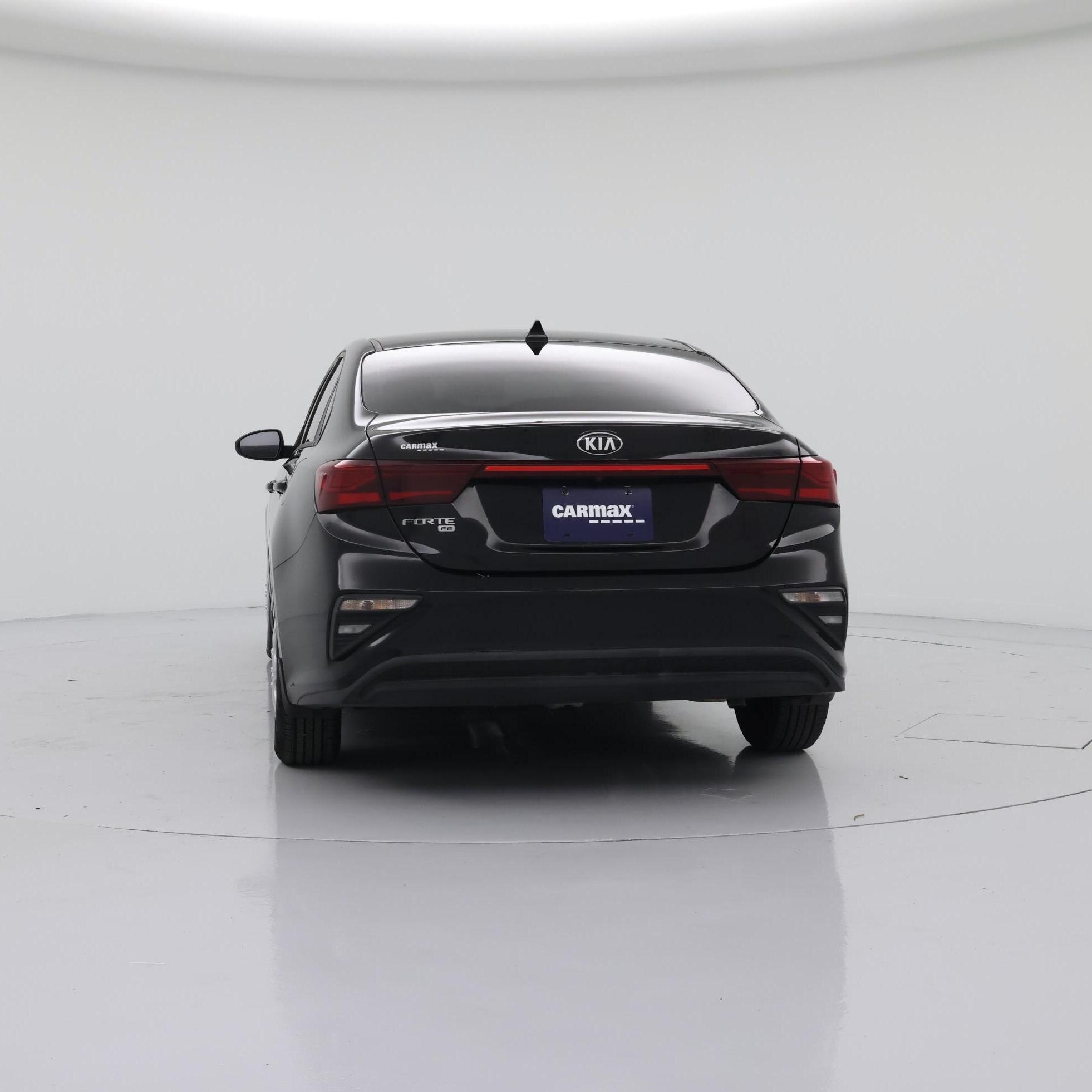 Thumbnail: 2021 Kia Forte - 6