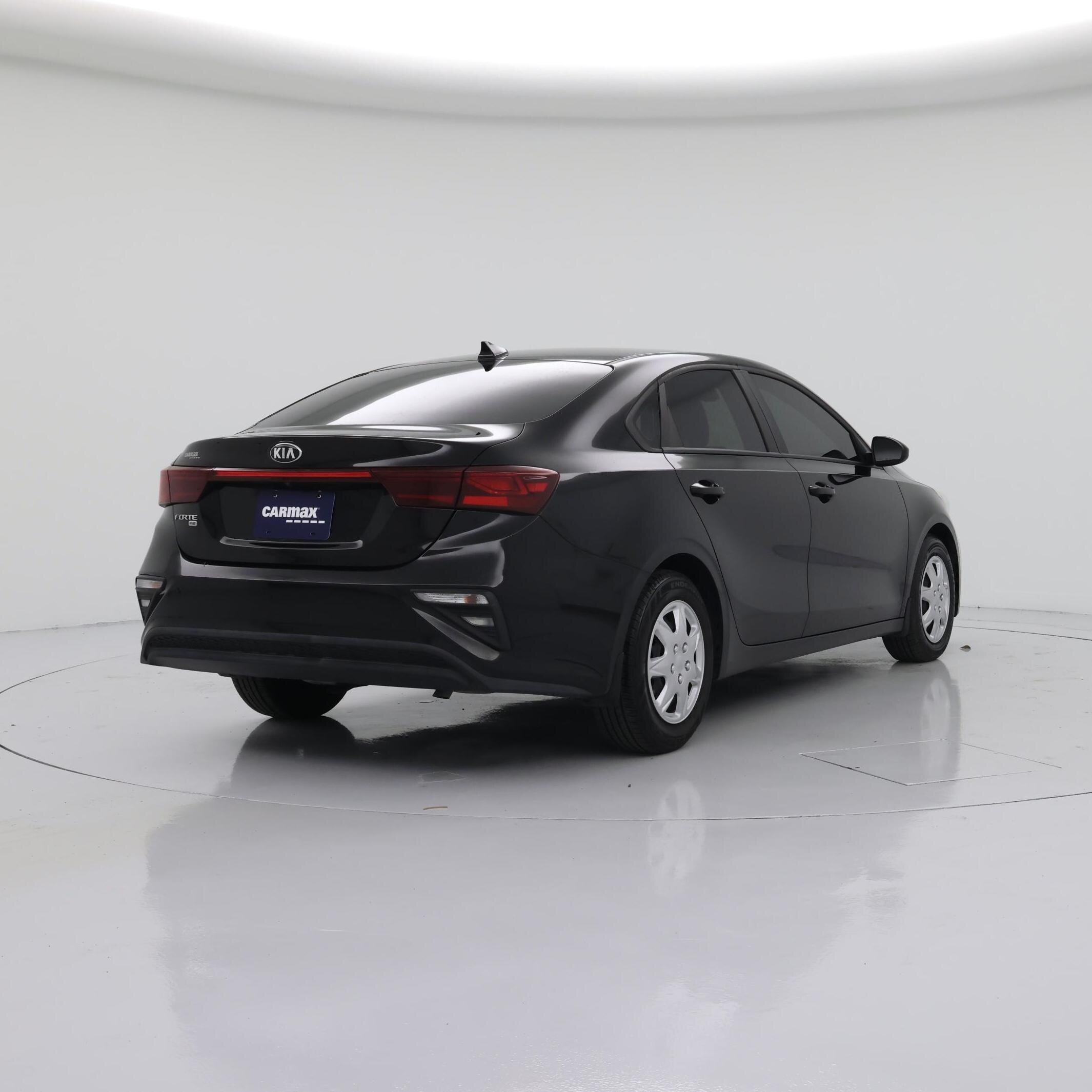 Thumbnail: 2021 Kia Forte - 8