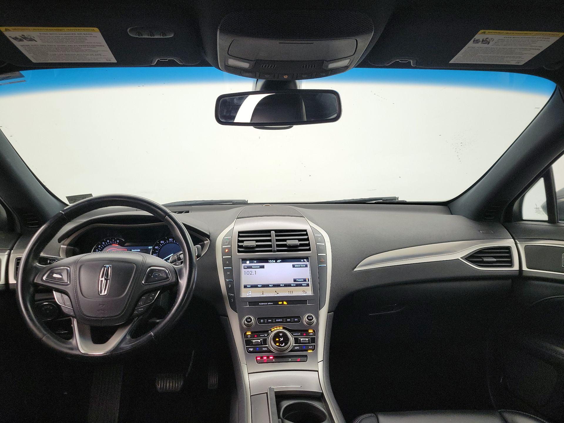 Thumbnail: 2019 Lincoln MKZ - 9