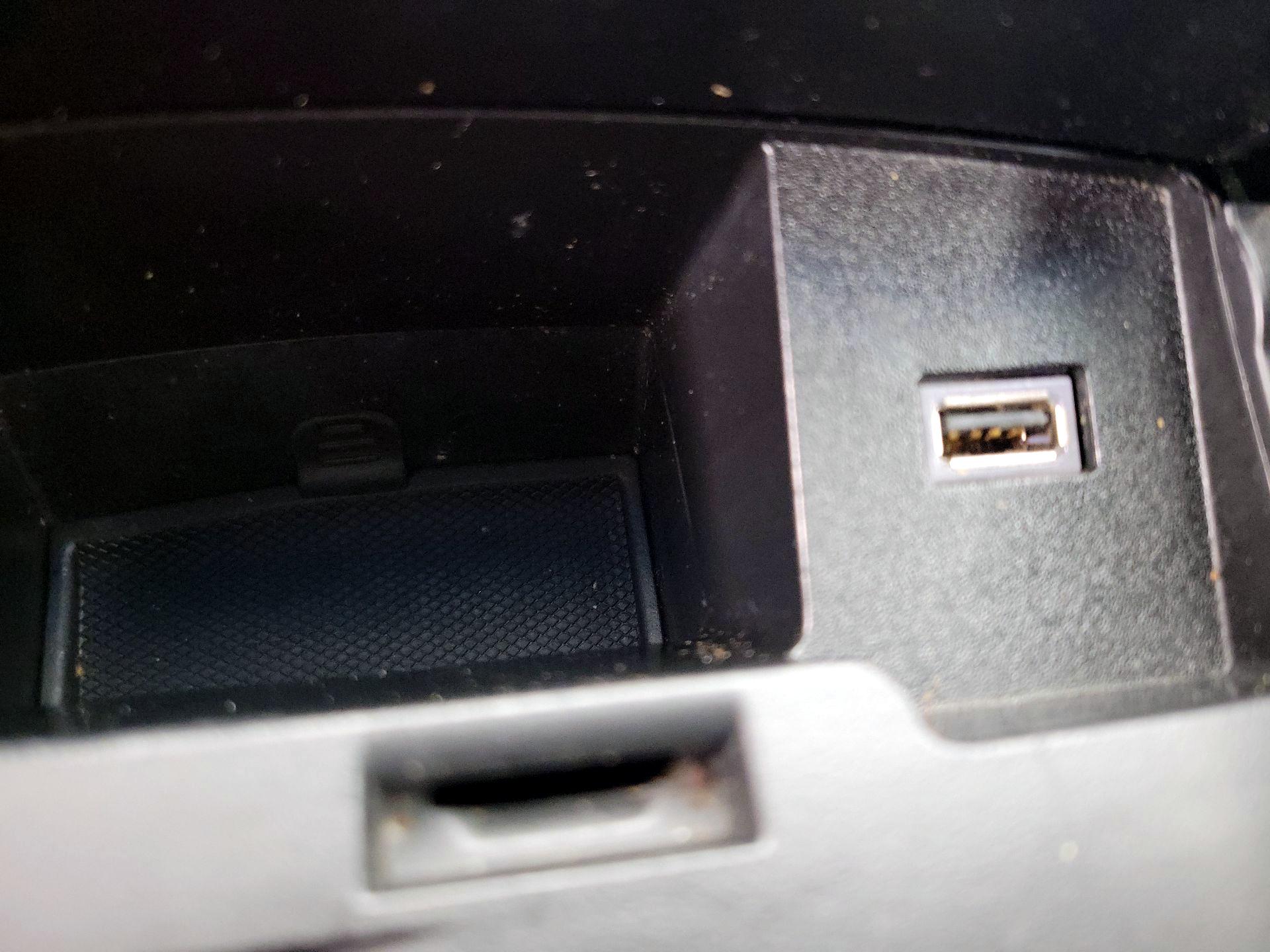 Thumbnail: 2019 Lincoln MKZ - 18