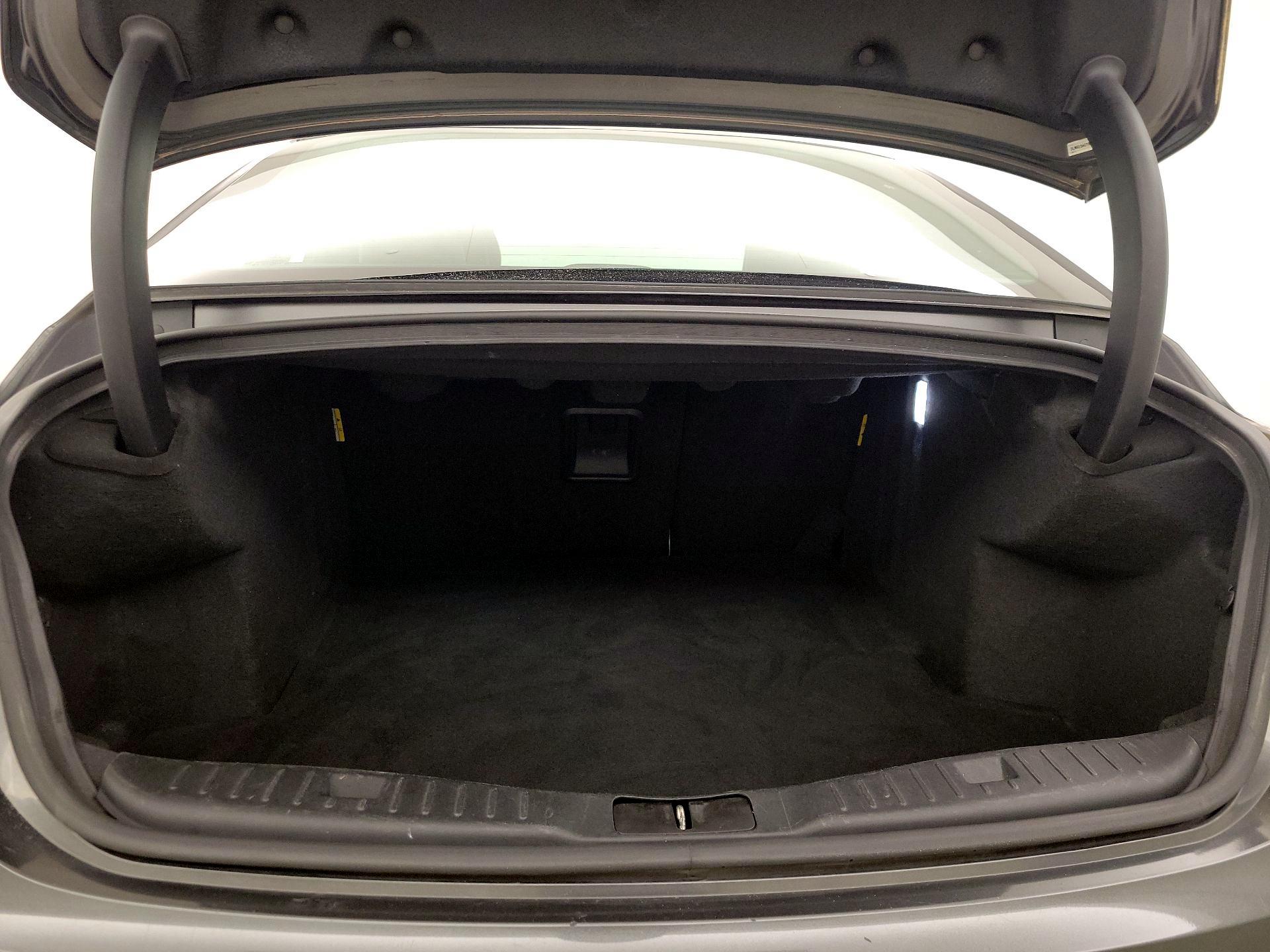 Thumbnail: 2019 Lincoln MKZ - 20