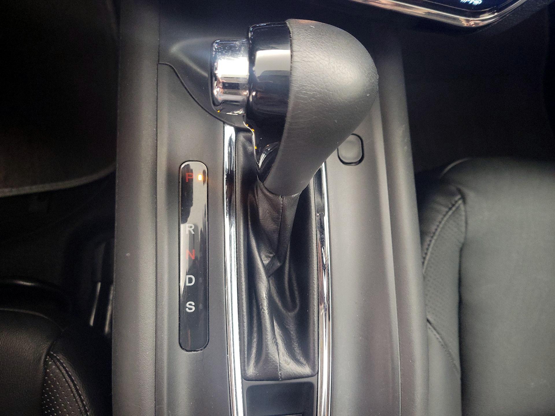 Thumbnail: 2016 Honda HR-V - 18