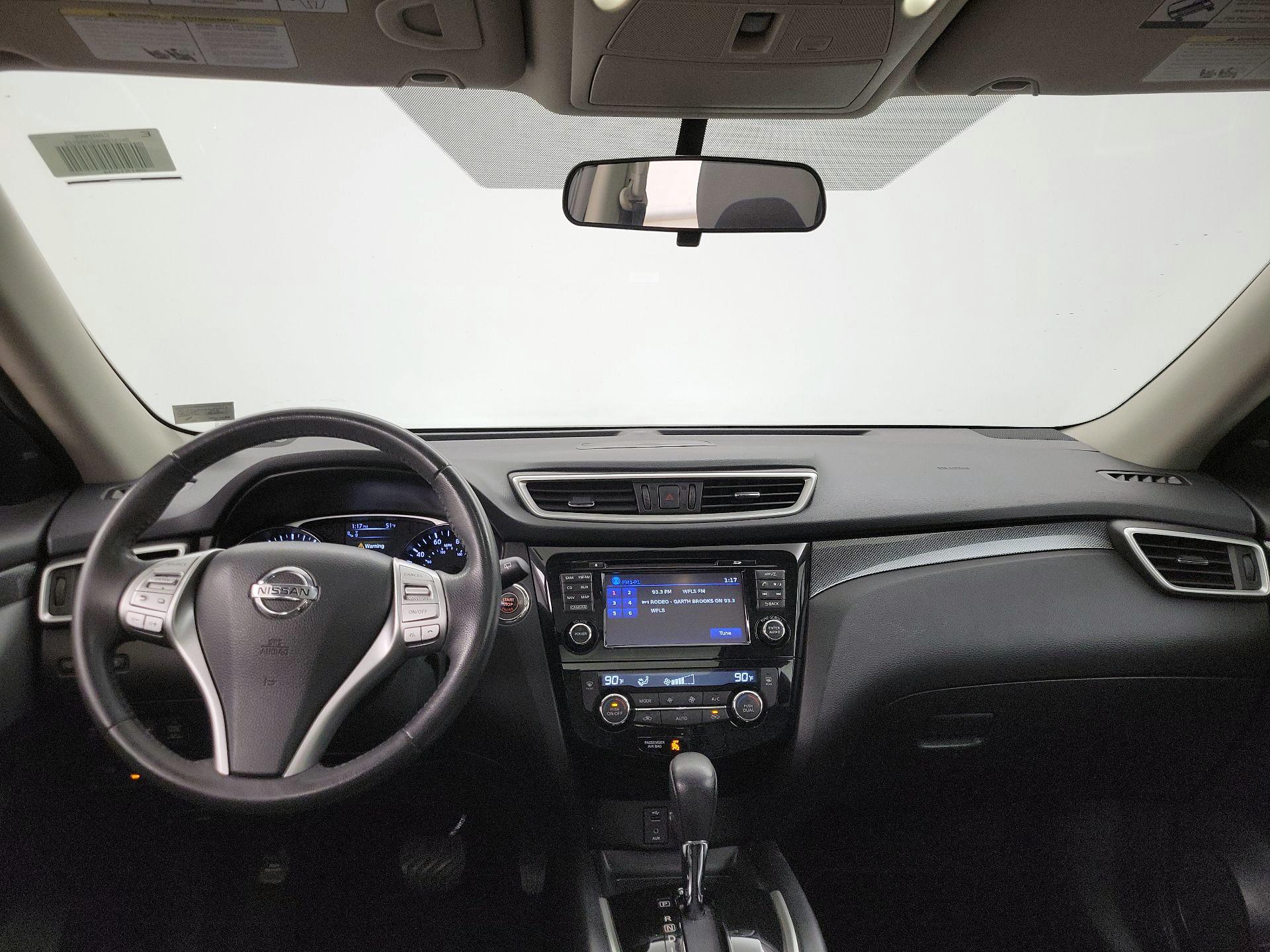 Thumbnail: 2016 Nissan Rogue - 9