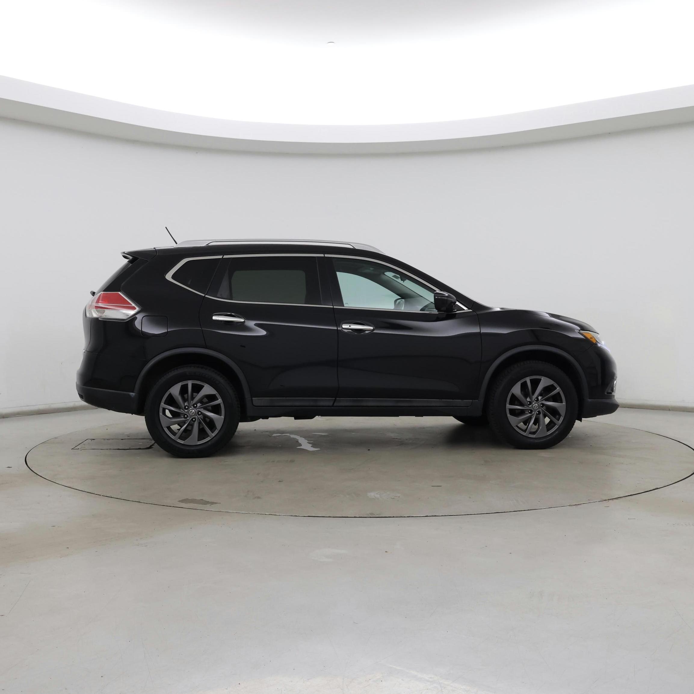Thumbnail: 2016 Nissan Rogue - 7