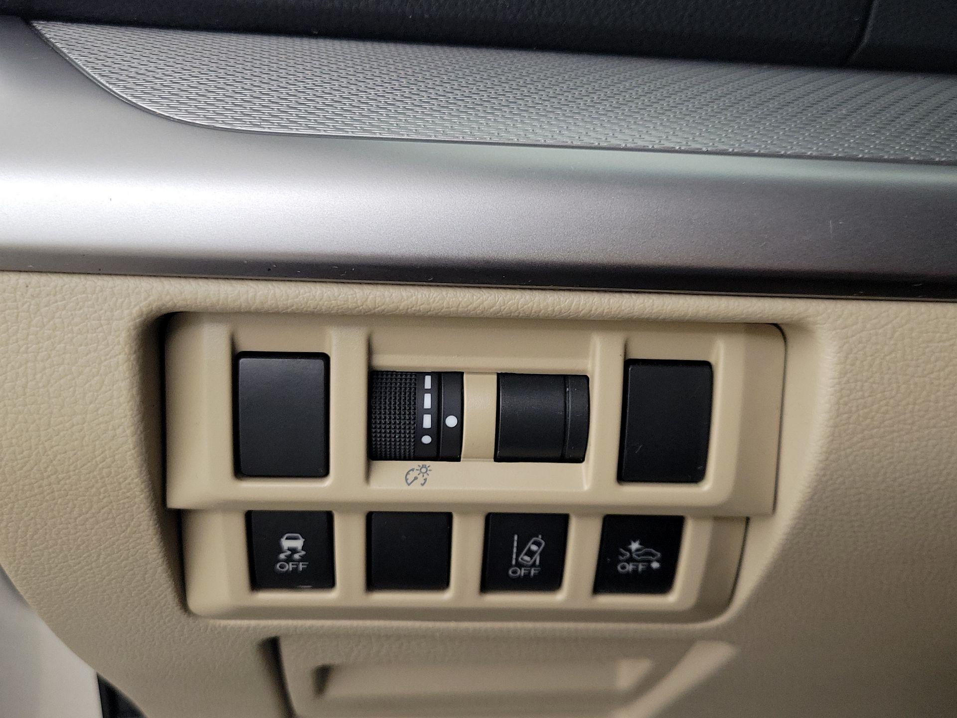 Thumbnail: 2019 Subaru Outback - 13