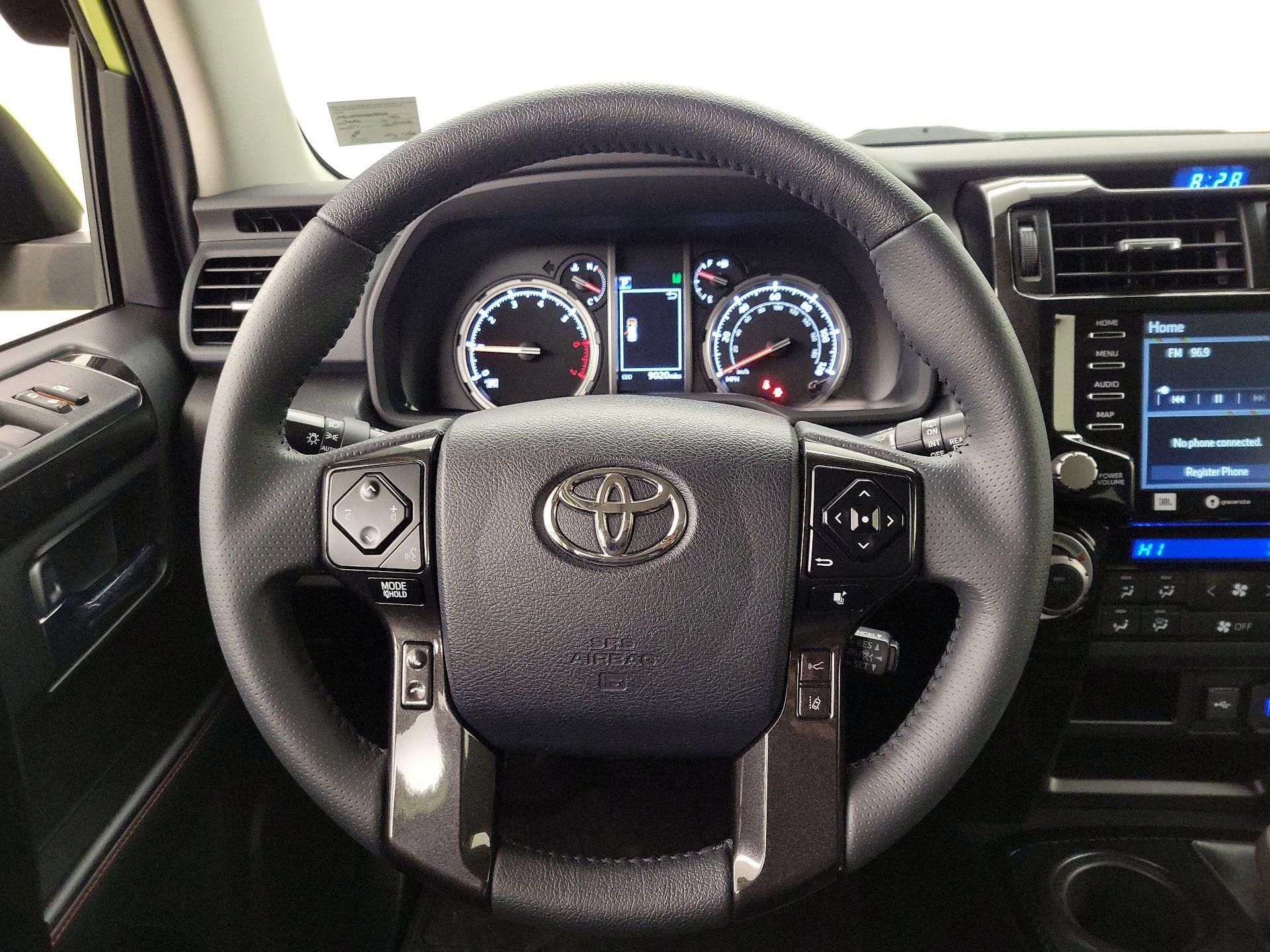 Thumbnail: 2022 Toyota 4Runner - 10