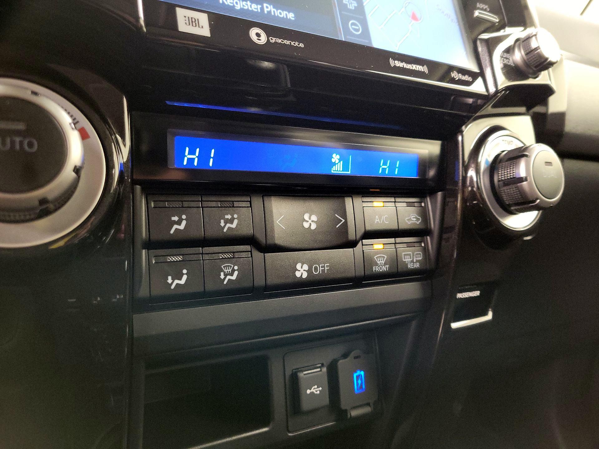 Thumbnail: 2022 Toyota 4Runner - 17