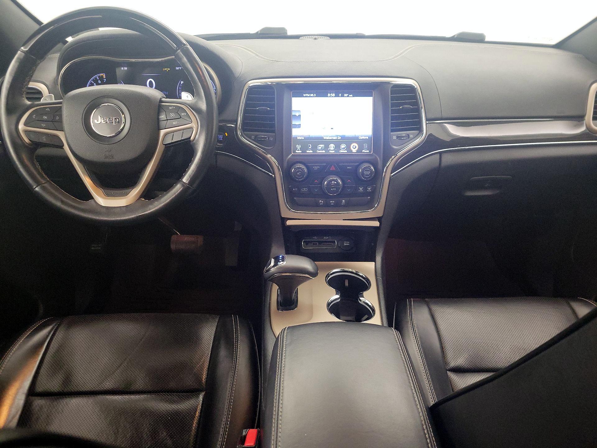 Thumbnail: 2015 Jeep Grand Cherokee - 9