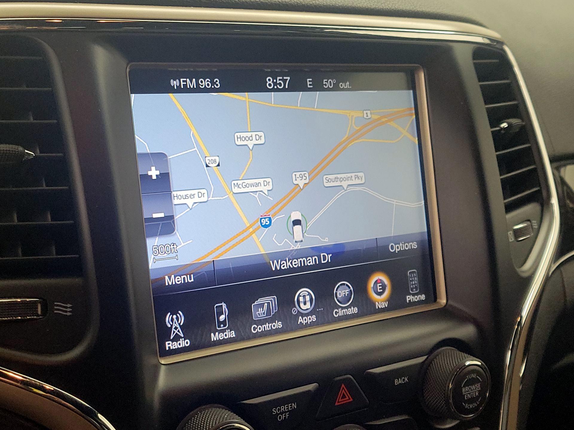 Thumbnail: 2015 Jeep Grand Cherokee - 14