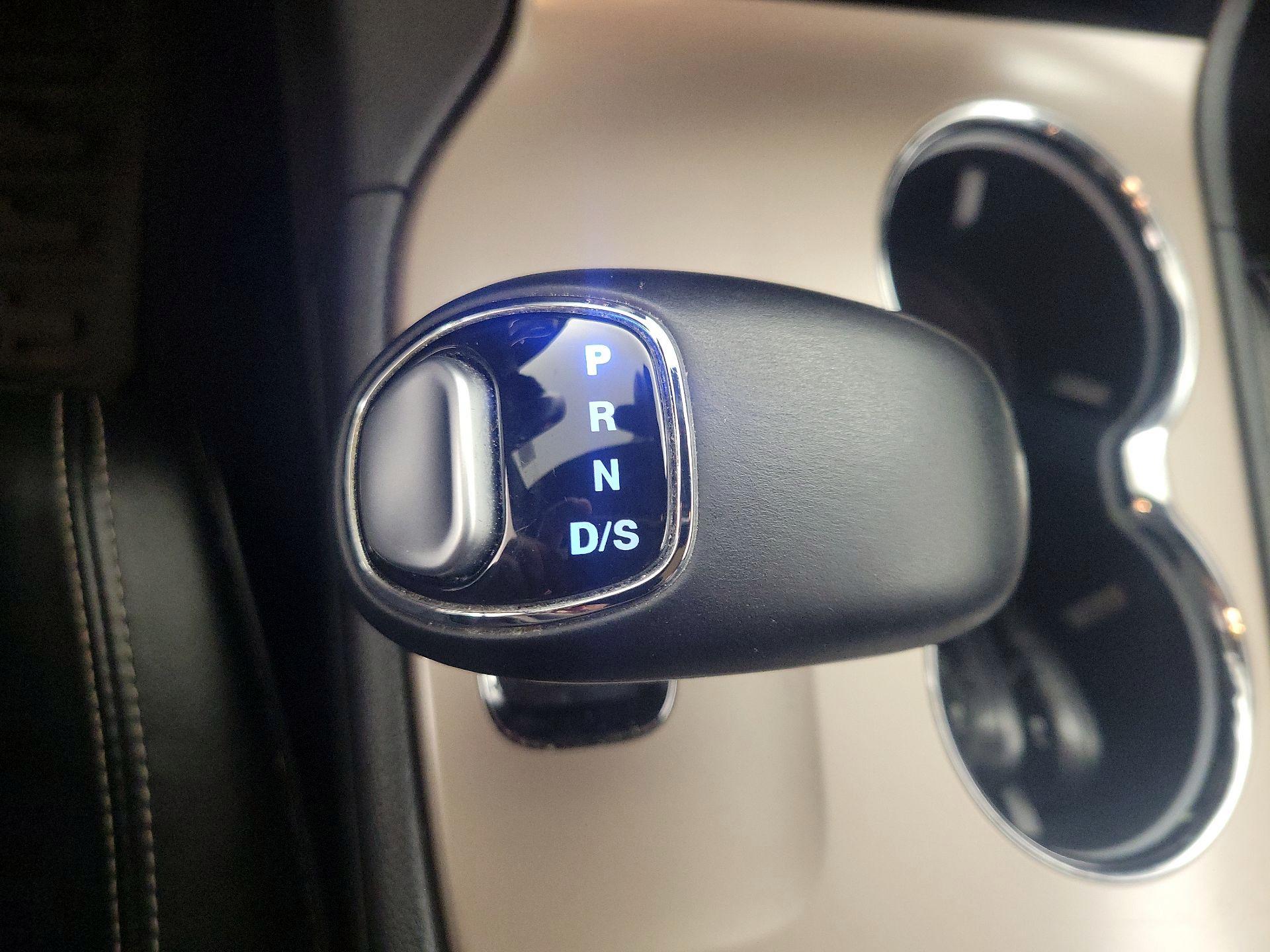 Thumbnail: 2015 Jeep Grand Cherokee - 18