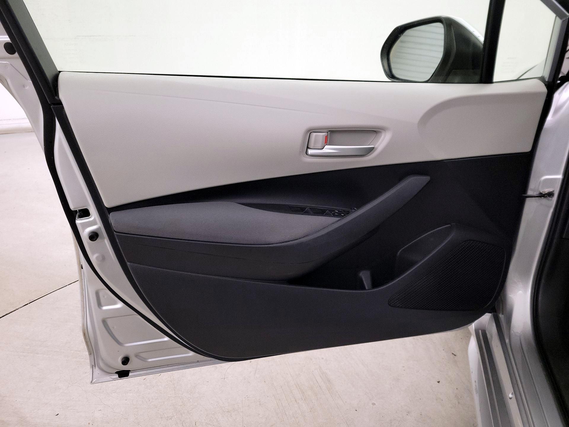 Thumbnail: 2021 Toyota Corolla - 12