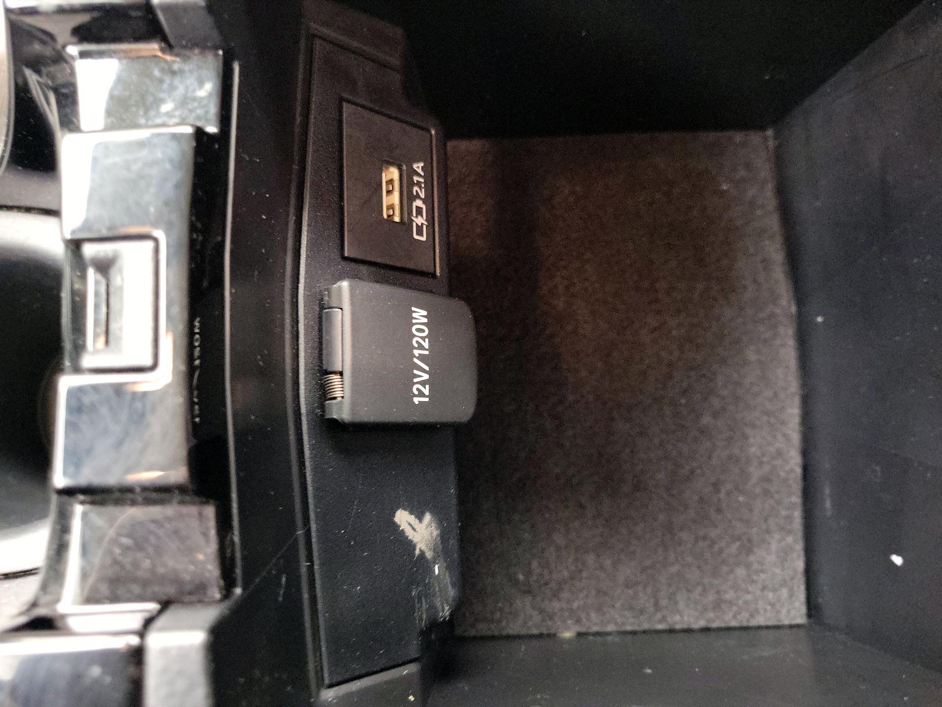 Thumbnail: 2021 Toyota Corolla - 18