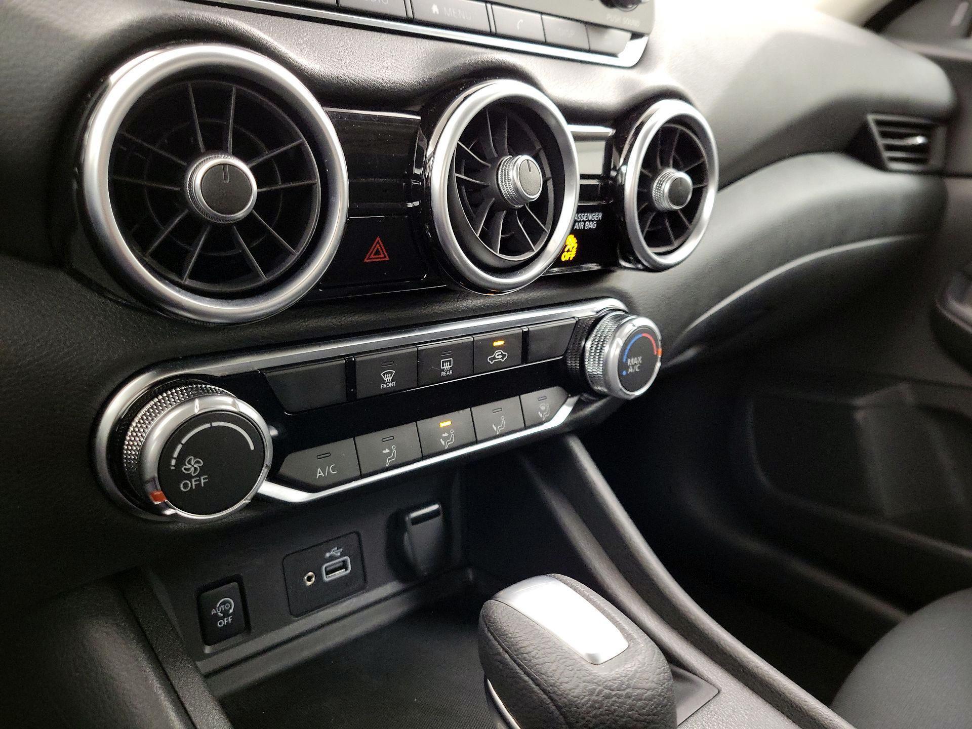 Thumbnail: 2024 Nissan Sentra - 16