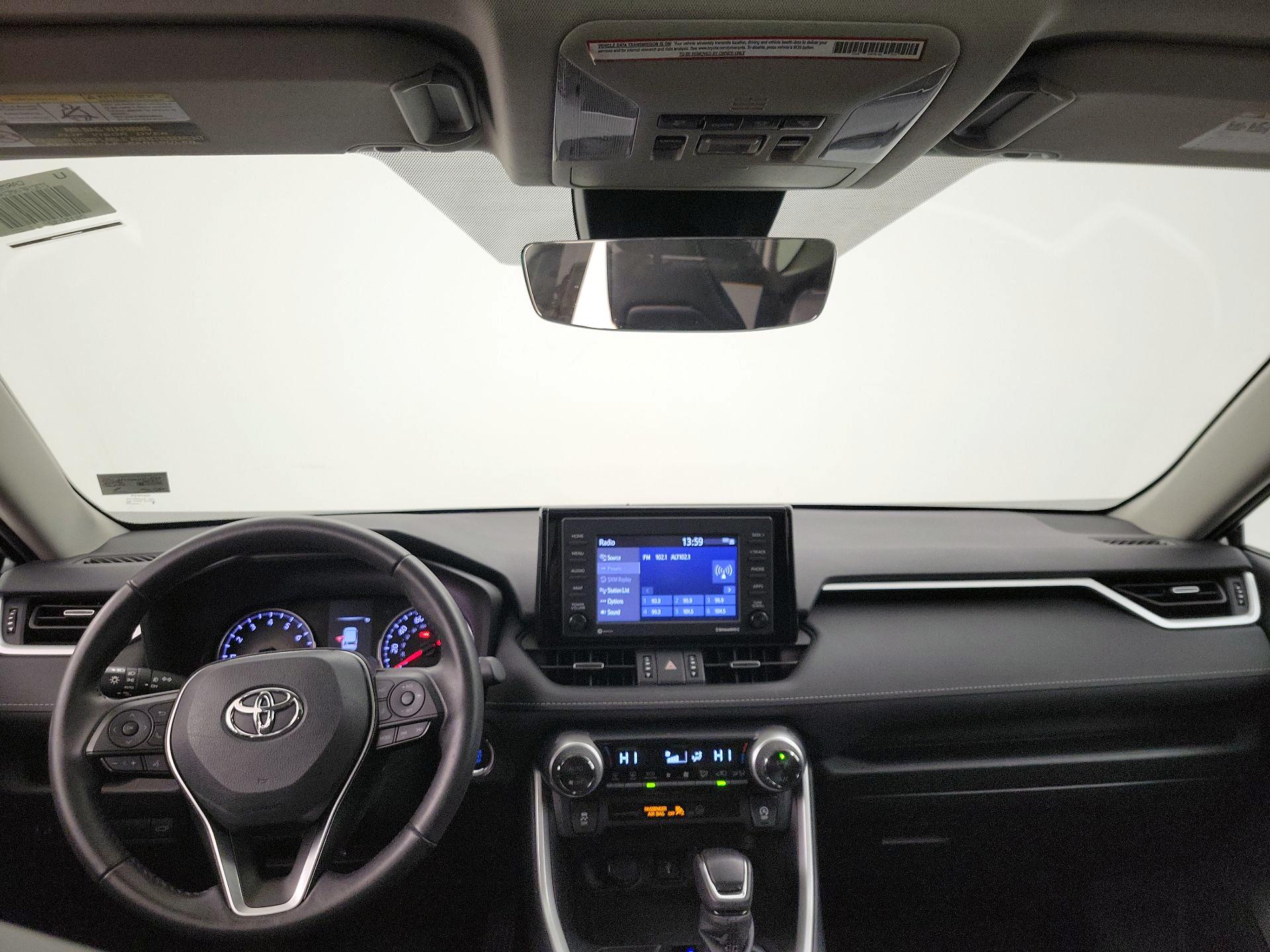 Thumbnail: 2021 Toyota RAV4 - 9