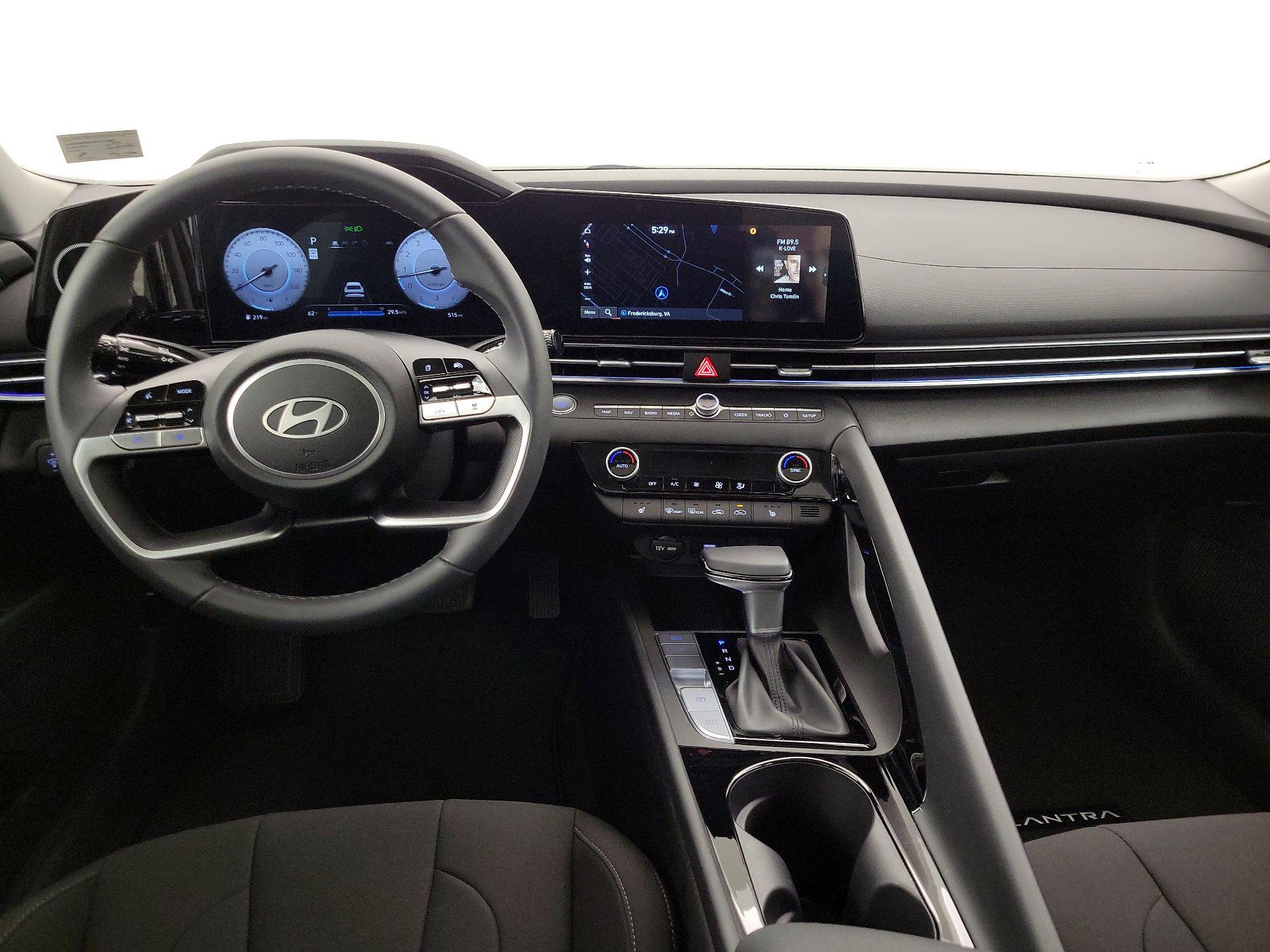 Thumbnail: 2025 Hyundai Elantra - 9