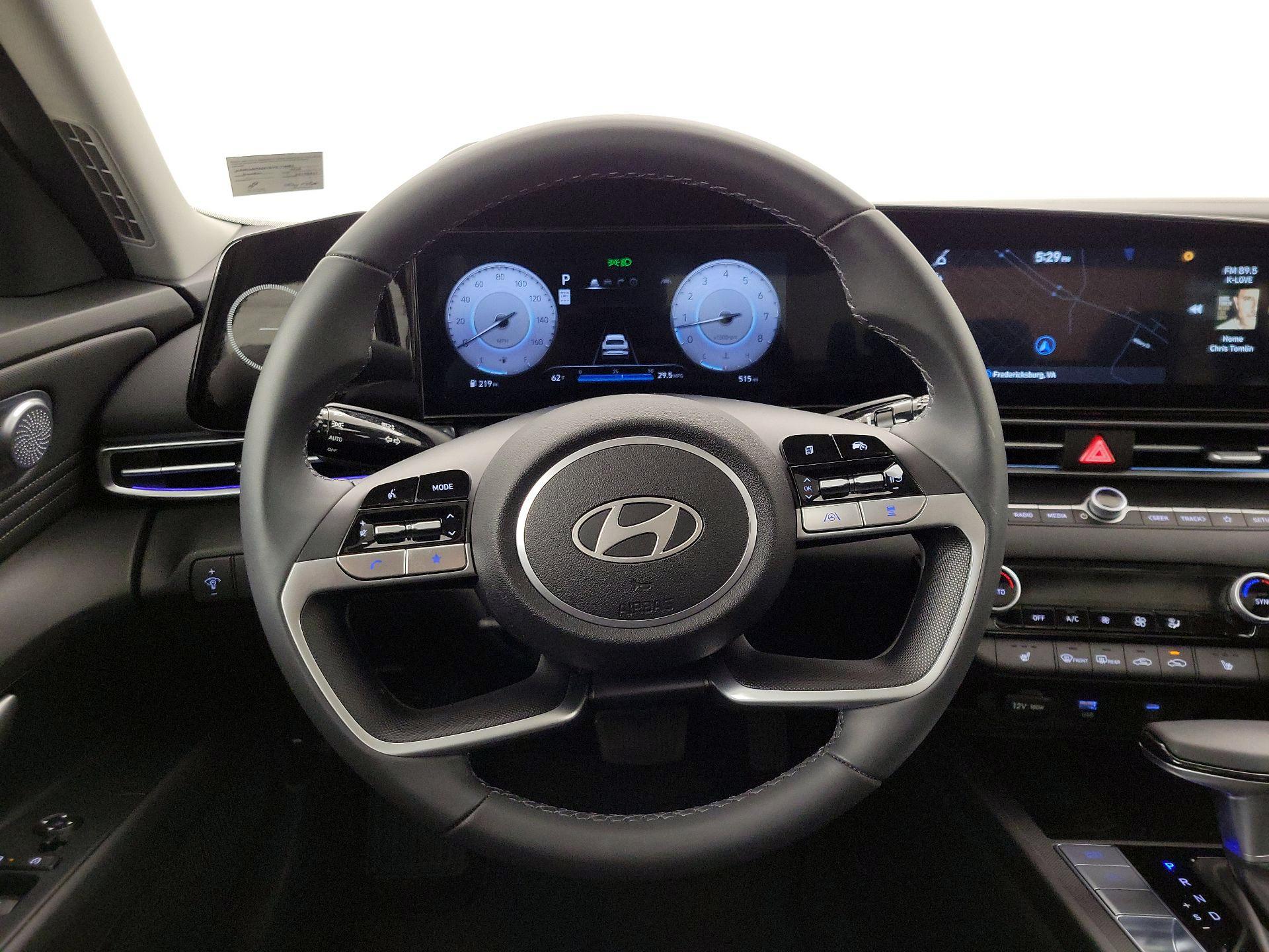 Thumbnail: 2025 Hyundai Elantra - 10