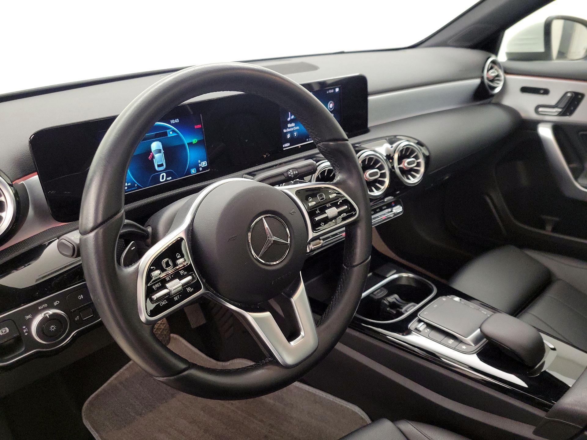 Thumbnail: 2021 Mercedes-Benz A-Class - 9