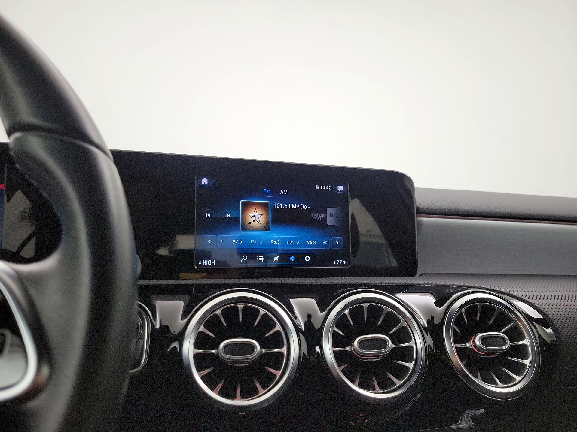 Thumbnail: 2021 Mercedes-Benz A-Class - 15