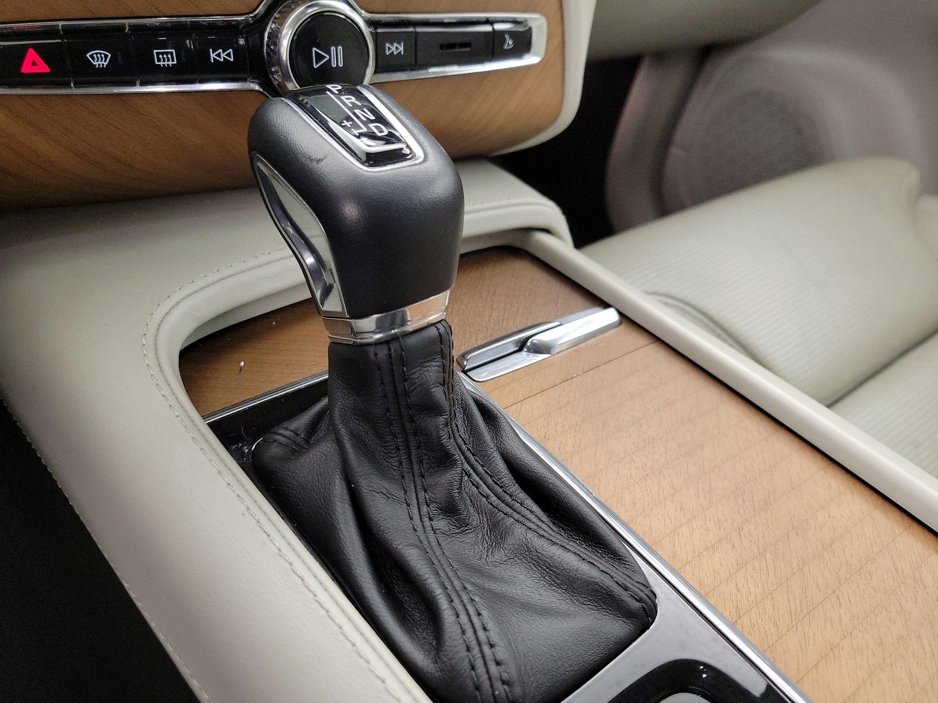 Thumbnail: 2018 Volvo XC90 - 18