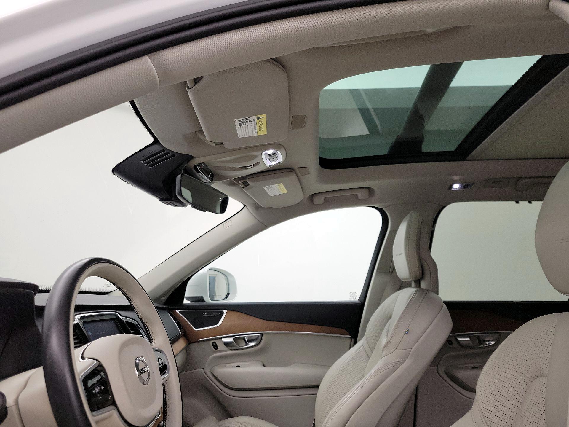 Thumbnail: 2018 Volvo XC90 - 20