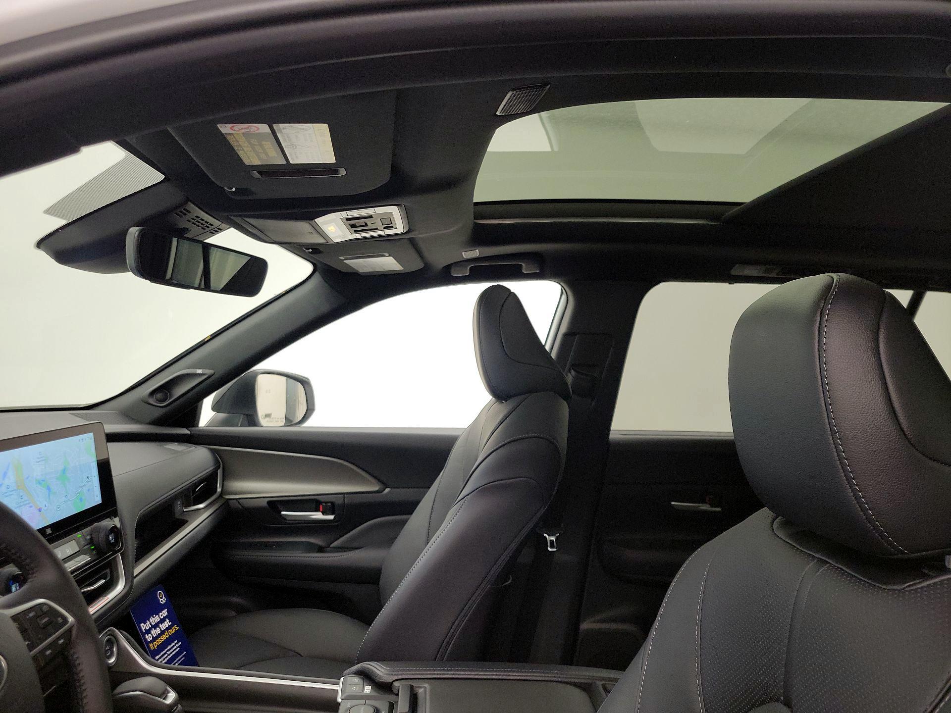 Thumbnail: 2026 Toyota Highlander - 20