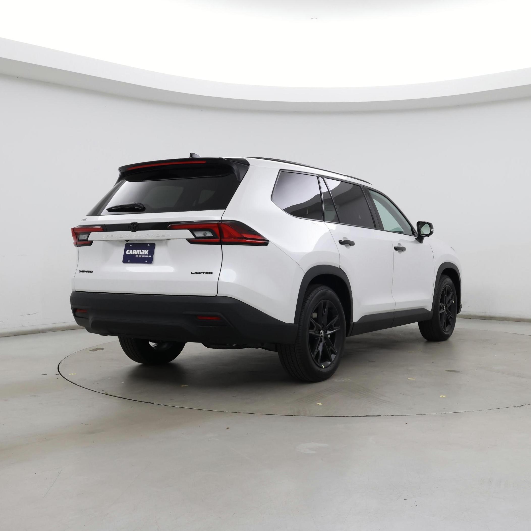 Thumbnail: 2026 Toyota Highlander - 8