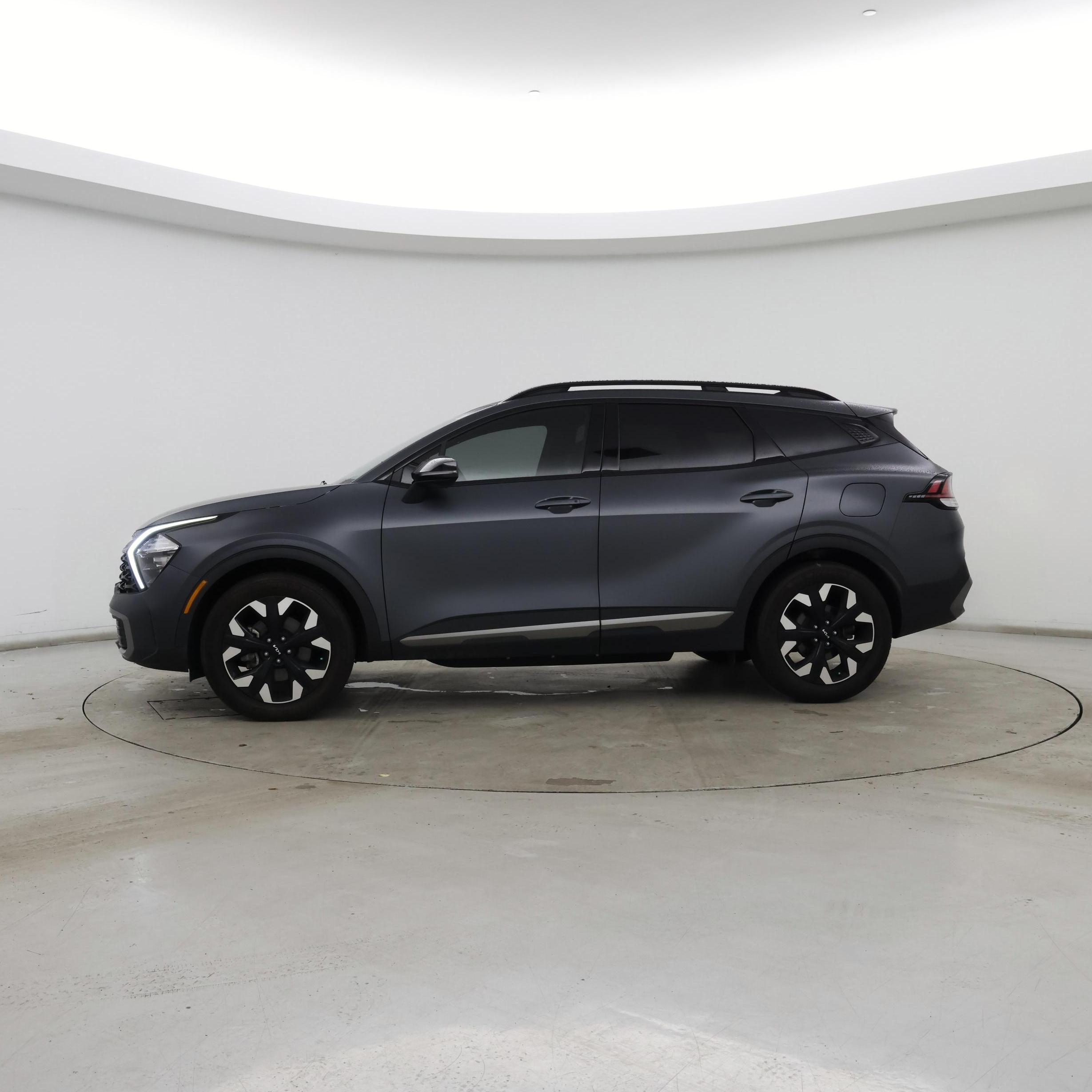 Thumbnail: 2023 Kia Sportage - 3