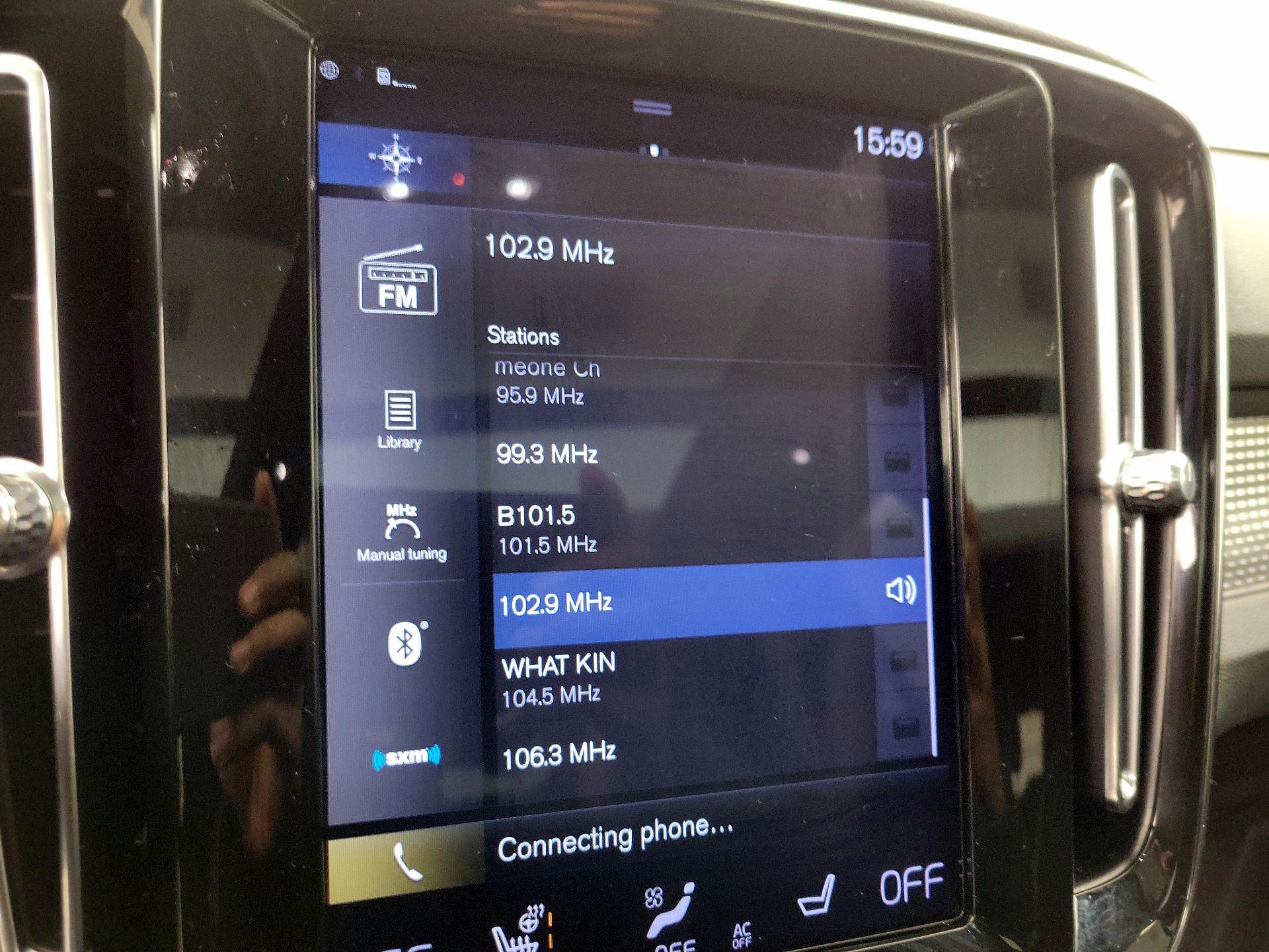 Thumbnail: 2019 Volvo XC40 - 16