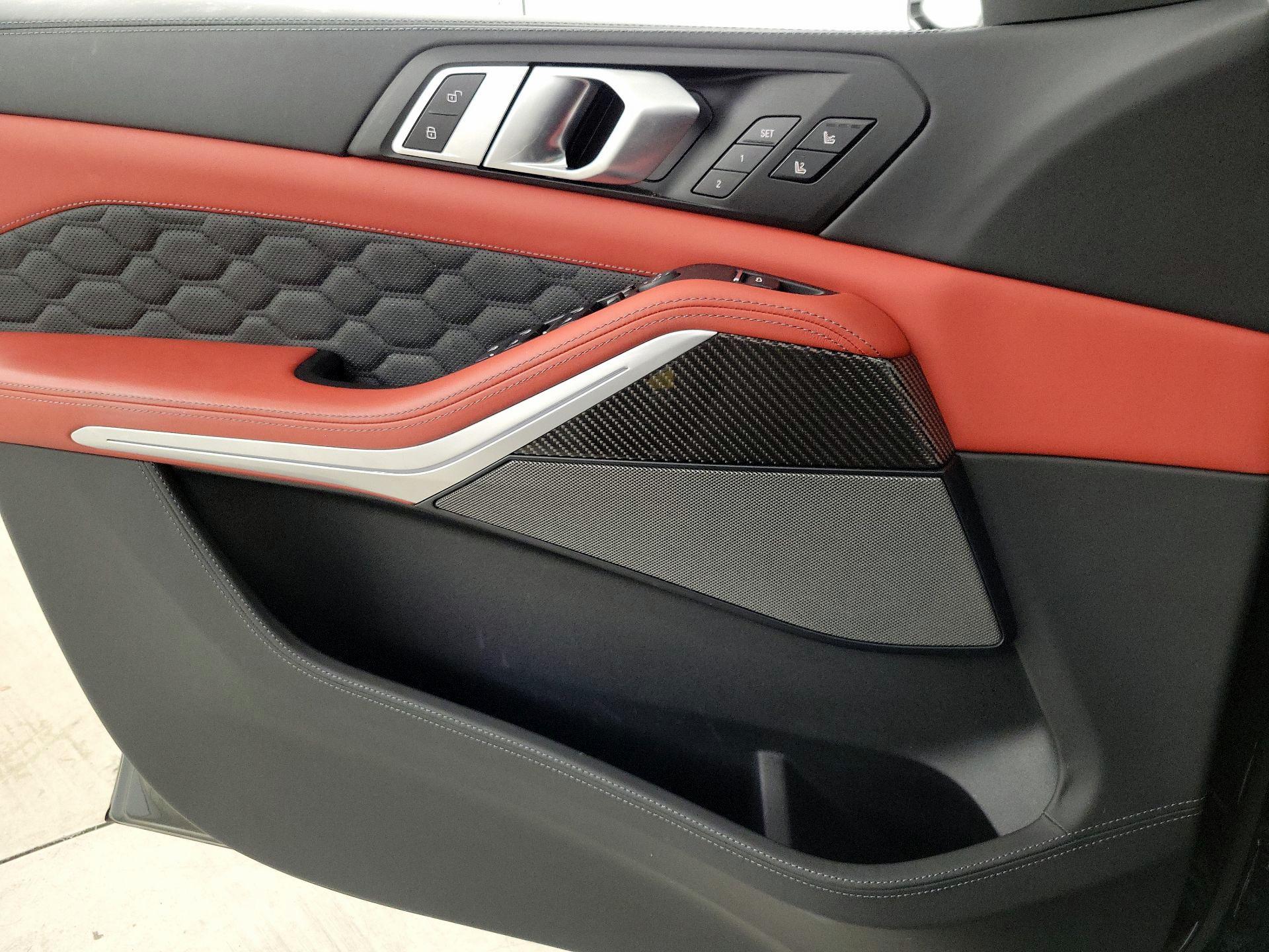 Thumbnail: 2022 BMW X5 - 12