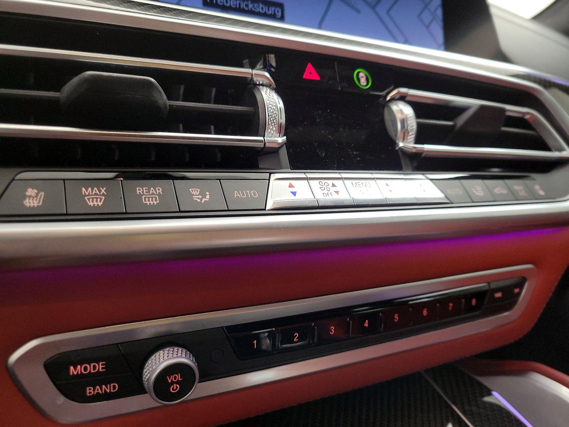 Thumbnail: 2022 BMW X5 - 17