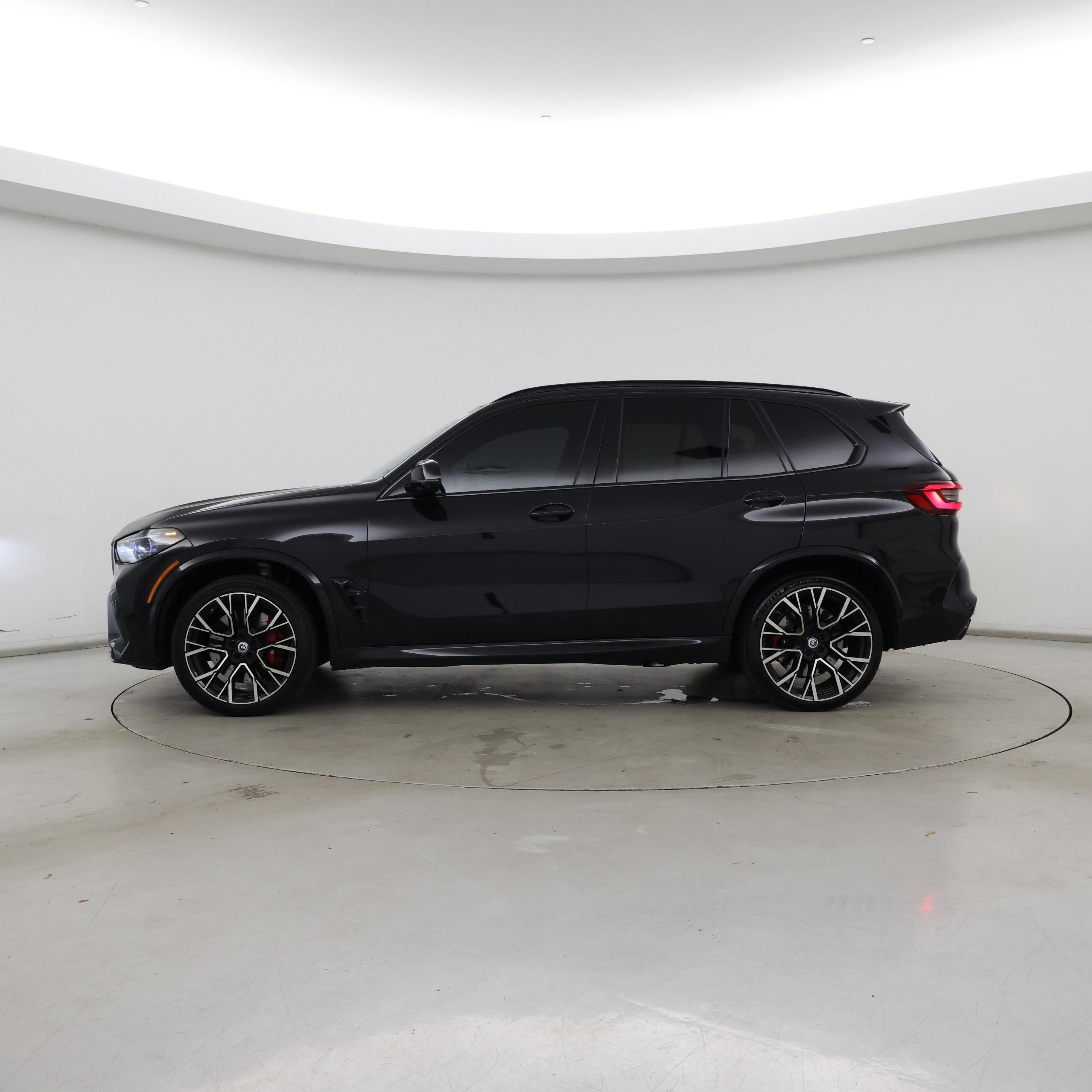 Thumbnail: 2022 BMW X5 - 3