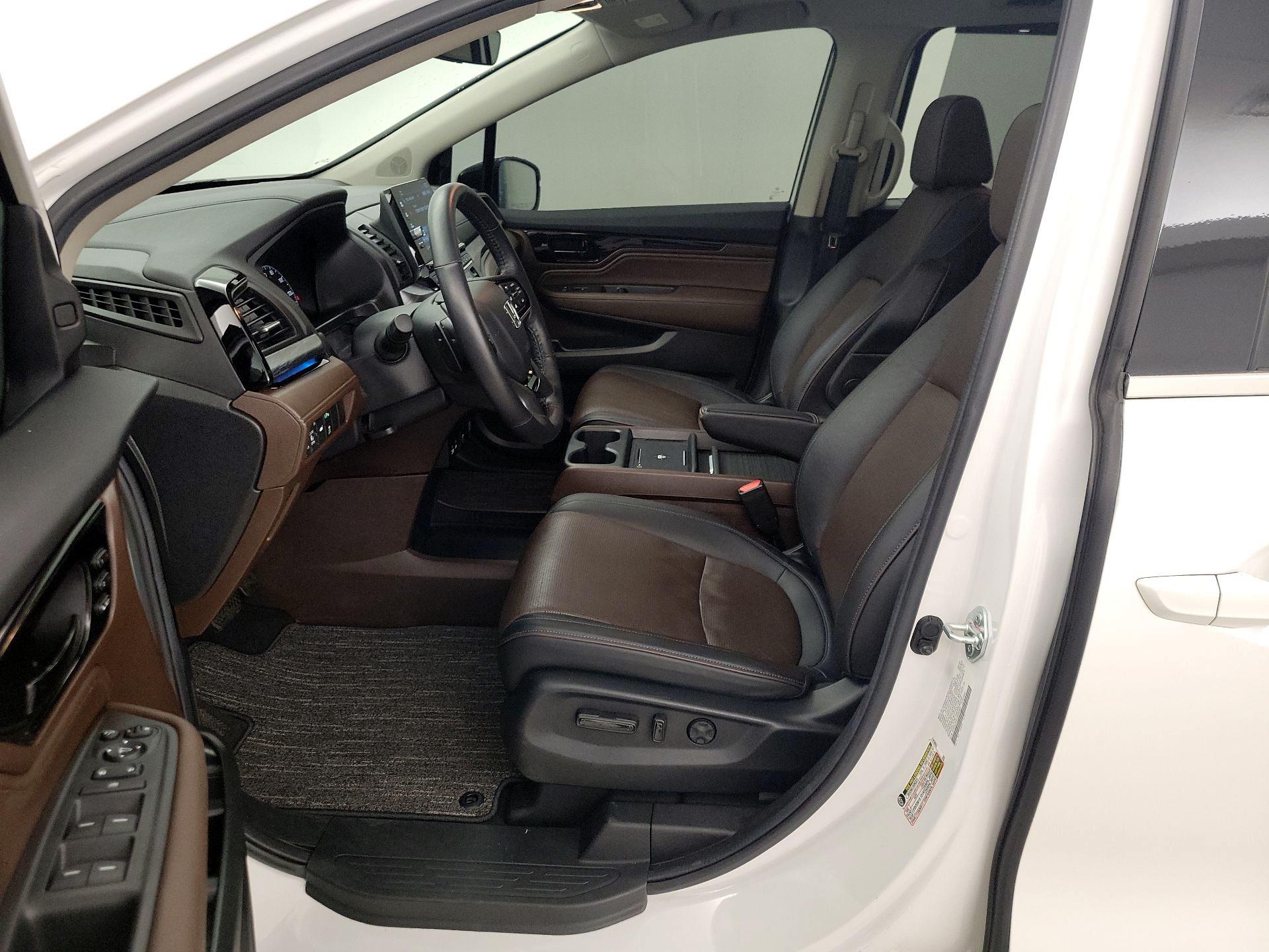 Thumbnail: 2025 Honda Odyssey - 11