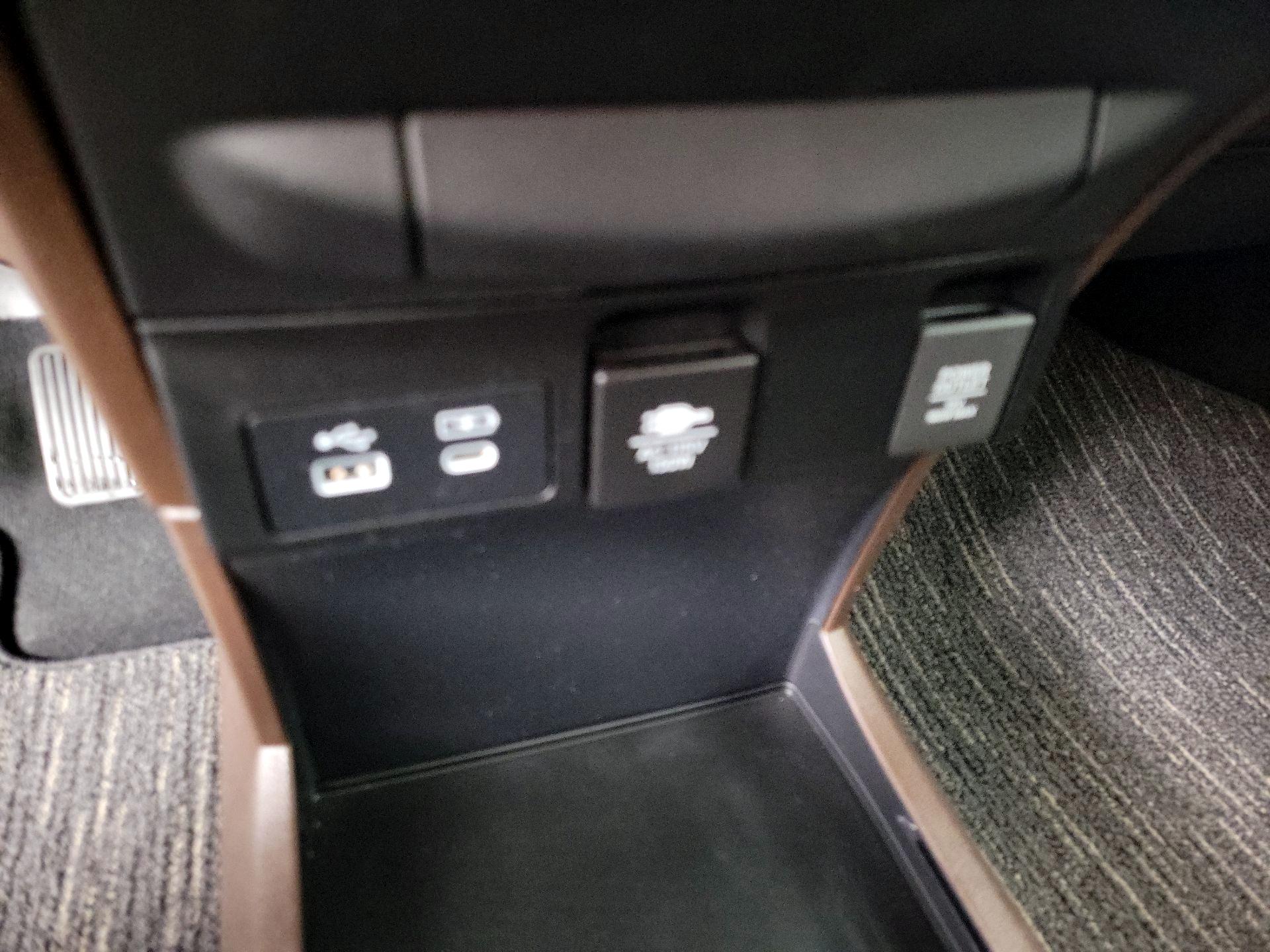 Thumbnail: 2025 Honda Odyssey - 19